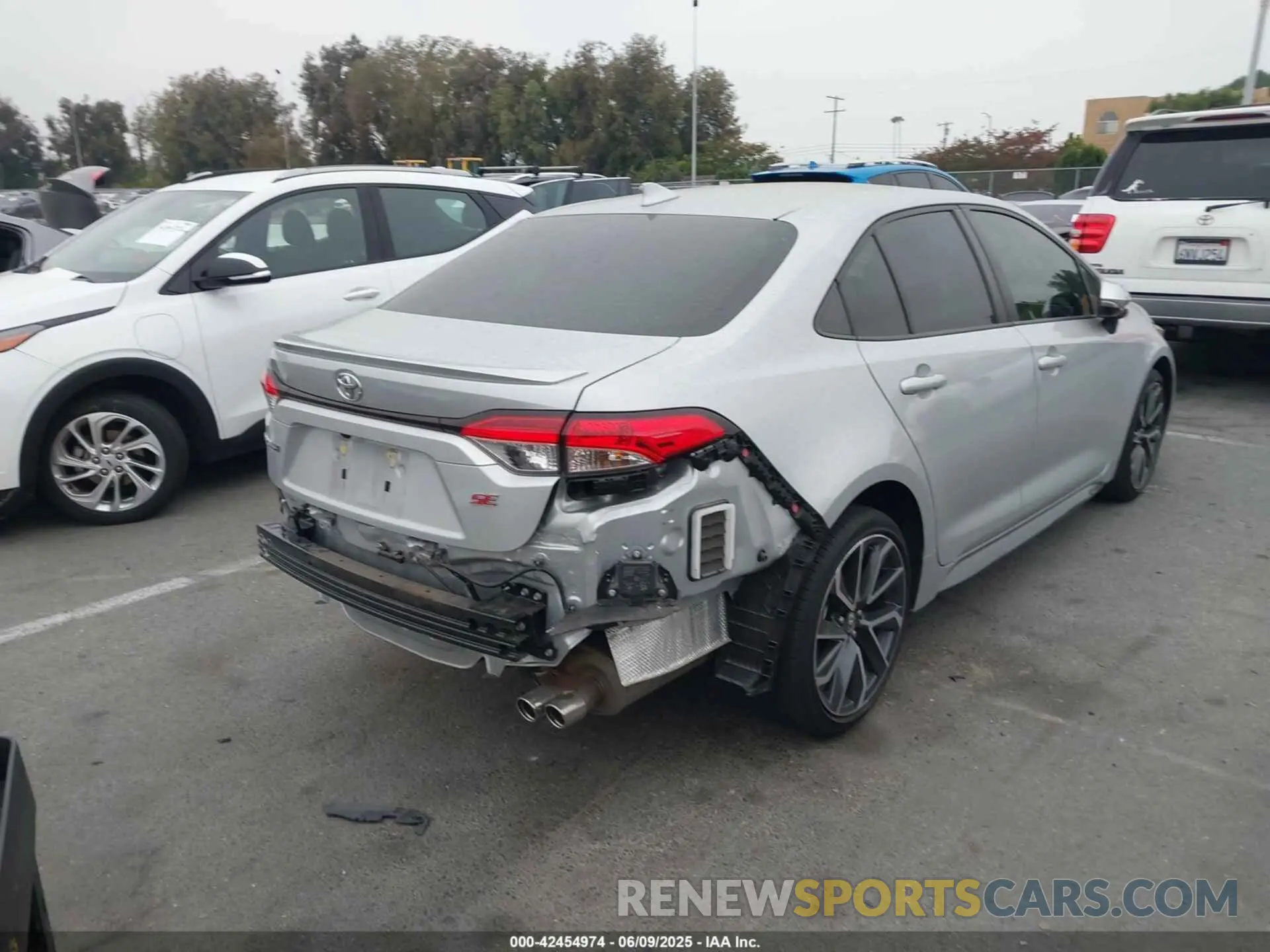 4 Photograph of a damaged car JTDP4MCEXN3501937 TOYOTA COROLLA 2022