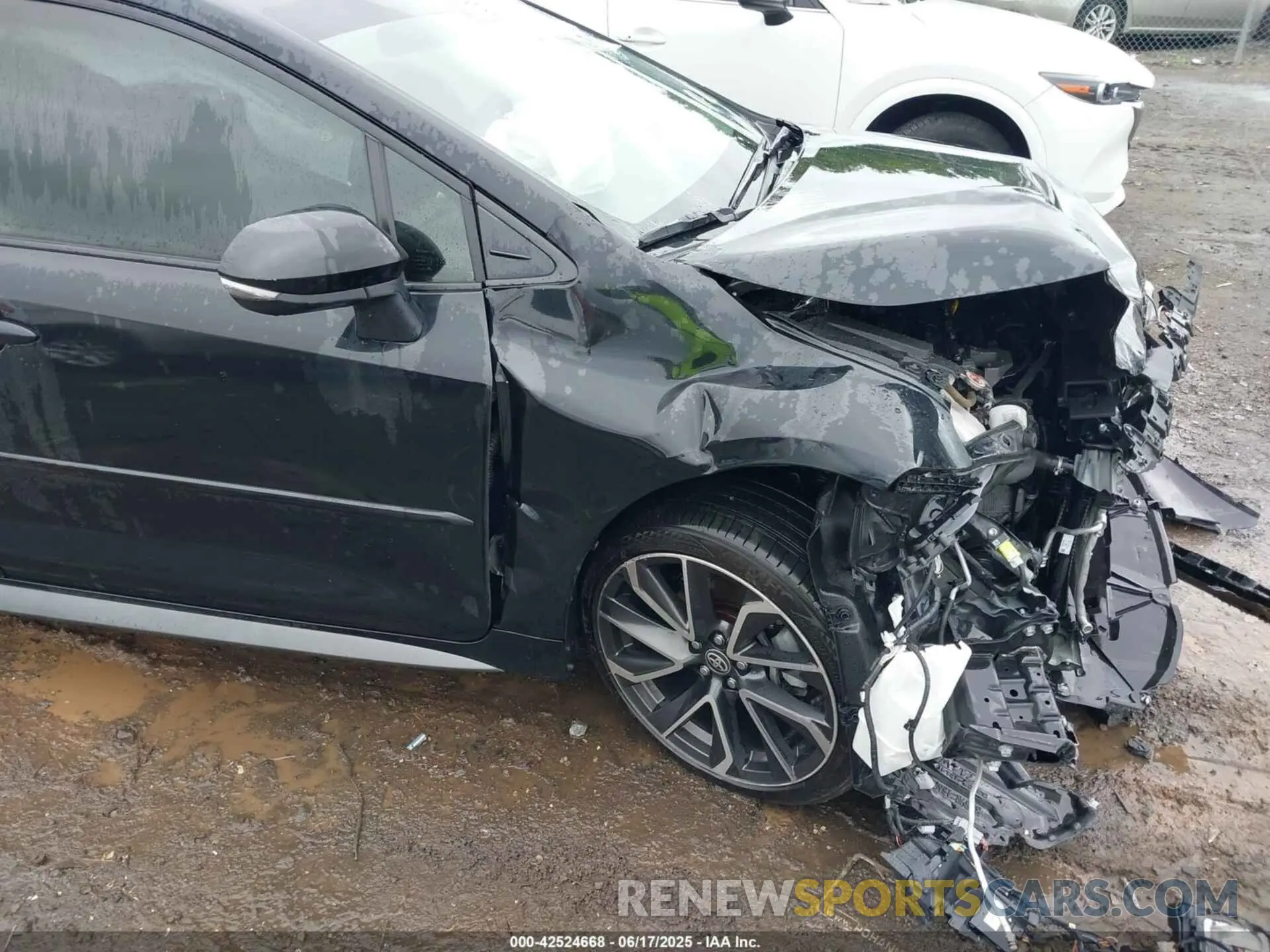 17 Photograph of a damaged car JTDS4MCE1NJ098758 TOYOTA COROLLA 2022