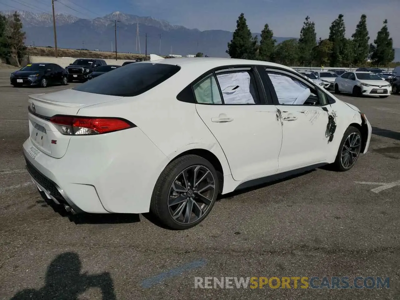 3 Photograph of a damaged car JTDS4MCE3N3501806 TOYOTA COROLLA 2022
