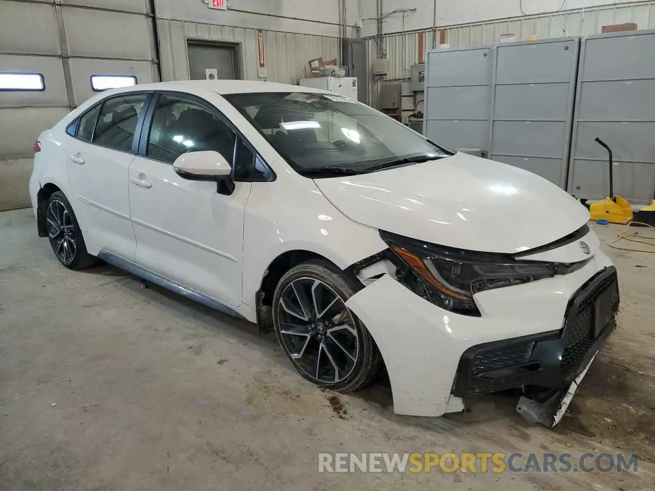 4 Photograph of a damaged car JTDS4MCE3N3503801 TOYOTA COROLLA 2022