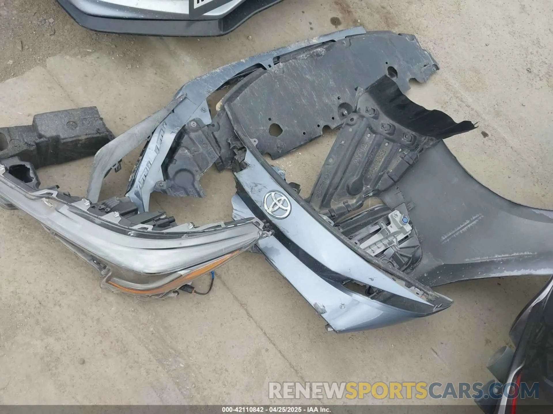 12 Photograph of a damaged car JTDS4MCE3NJ089740 TOYOTA COROLLA 2022