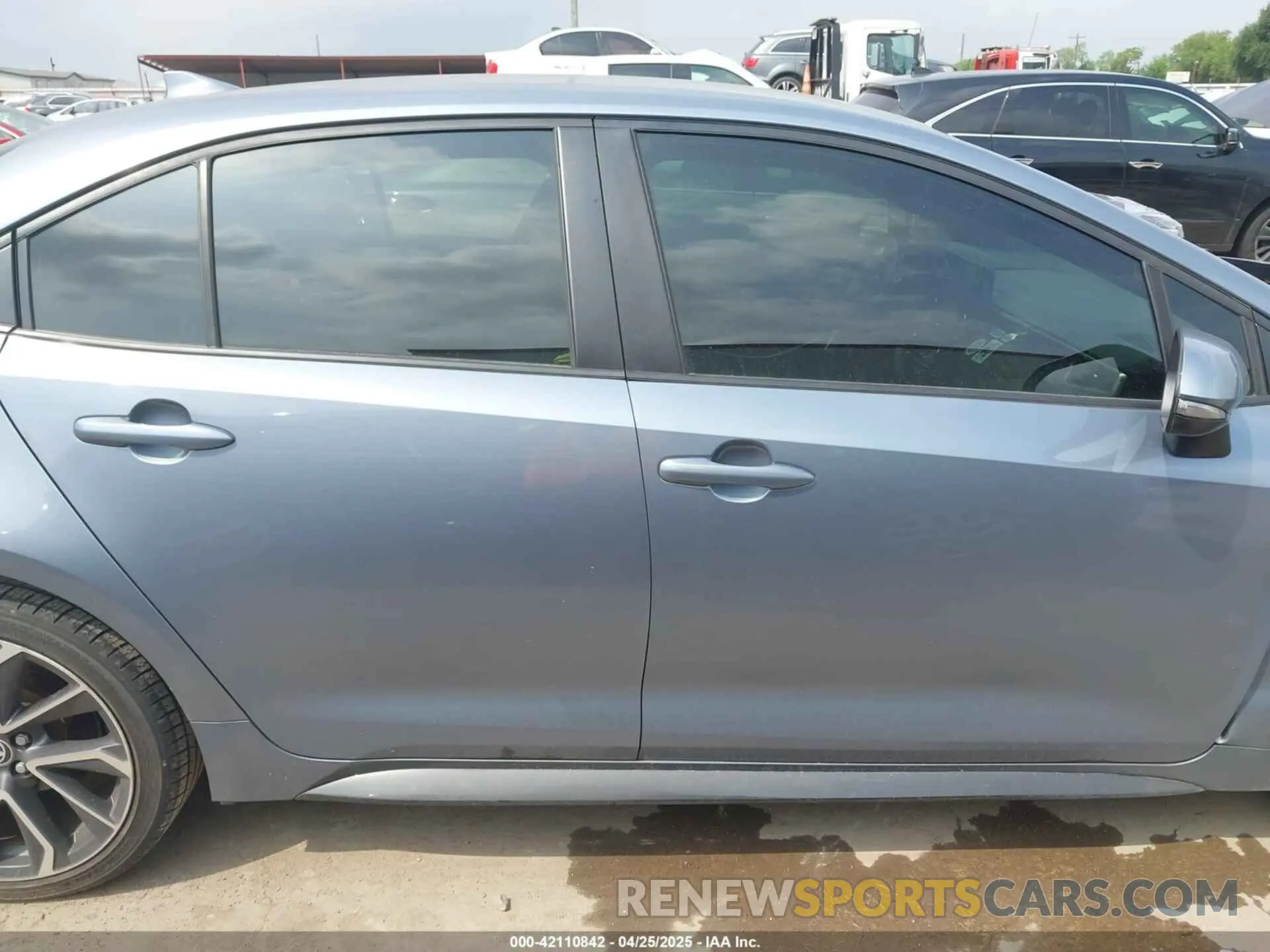 14 Photograph of a damaged car JTDS4MCE3NJ089740 TOYOTA COROLLA 2022