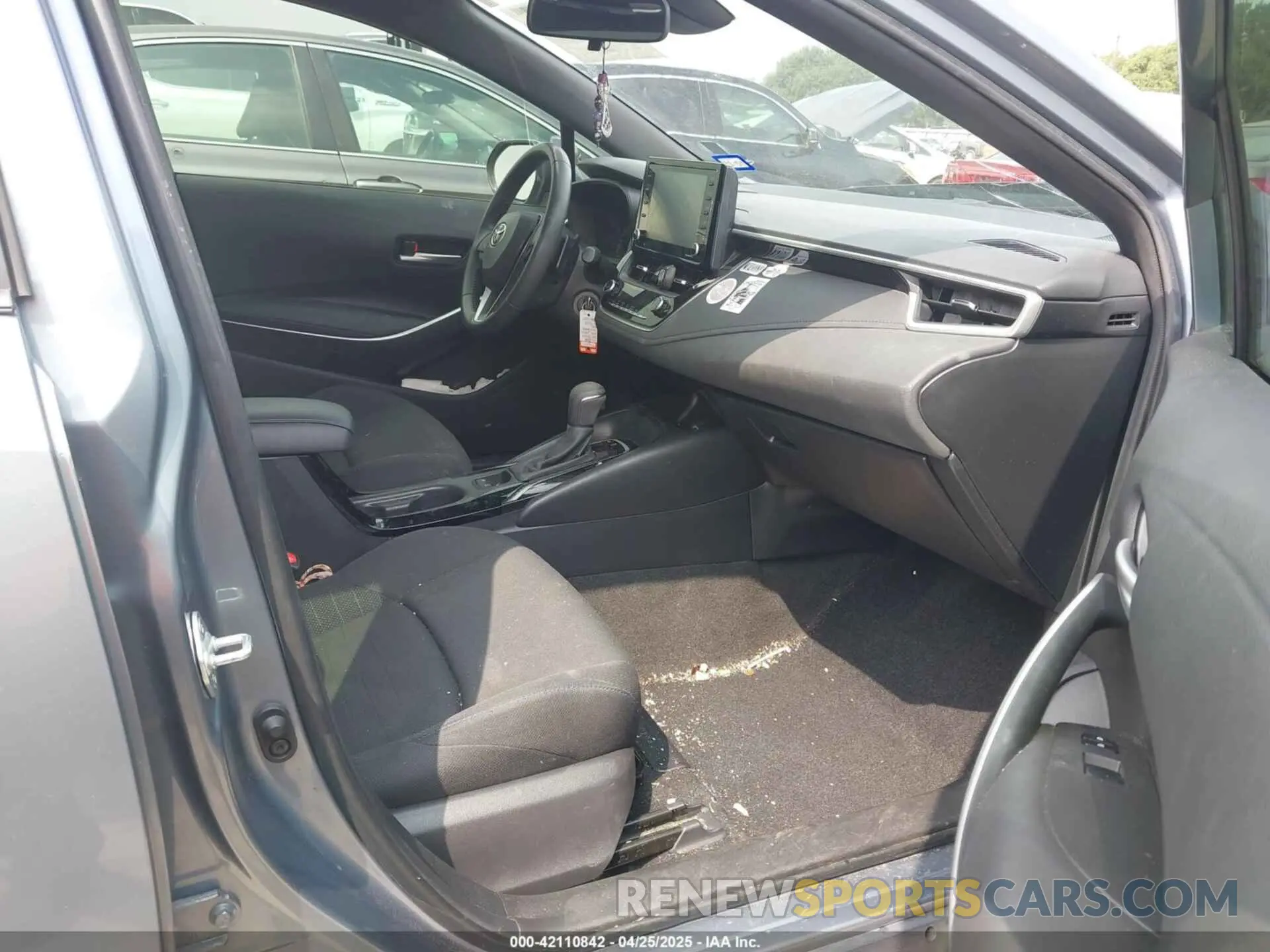 5 Photograph of a damaged car JTDS4MCE3NJ089740 TOYOTA COROLLA 2022