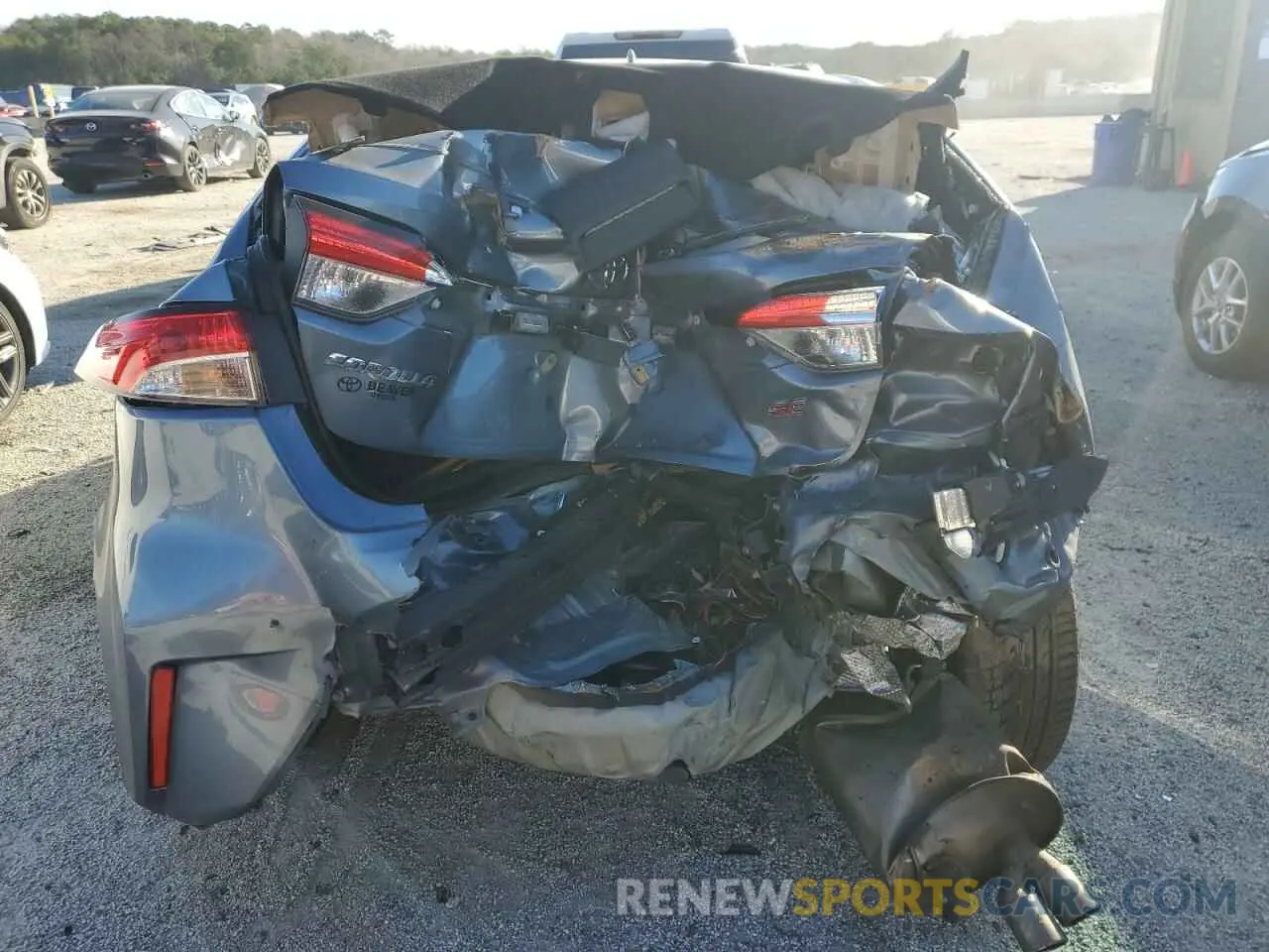 6 Photograph of a damaged car JTDS4MCE6N3504330 TOYOTA COROLLA 2022