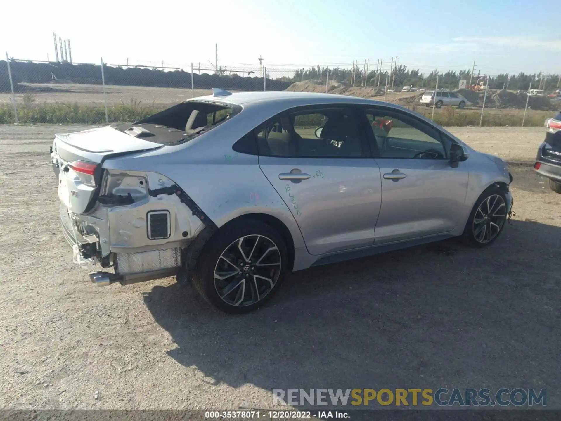 4 Photograph of a damaged car JTDS4MCE6N3504859 TOYOTA COROLLA 2022