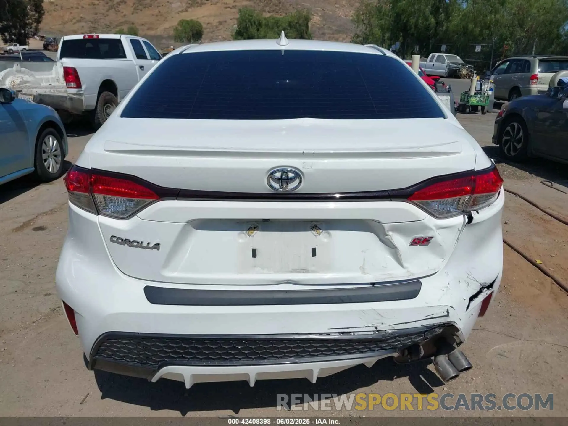 16 Photograph of a damaged car JTDS4MCE6N3505137 TOYOTA COROLLA 2022