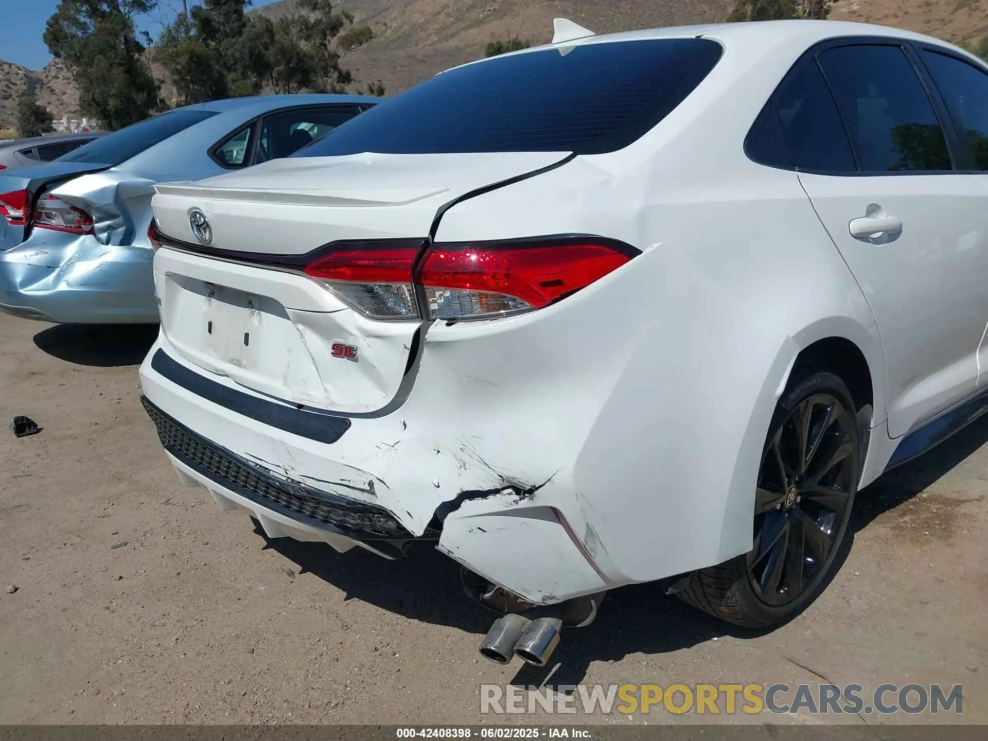 6 Photograph of a damaged car JTDS4MCE6N3505137 TOYOTA COROLLA 2022