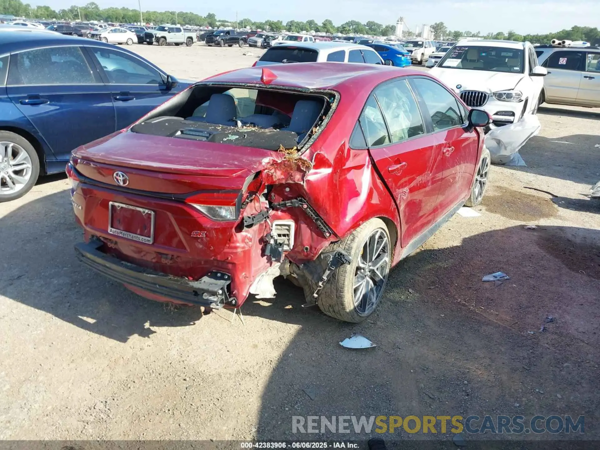 4 Photograph of a damaged car JTDS4MCE6NJ082426 TOYOTA COROLLA 2022