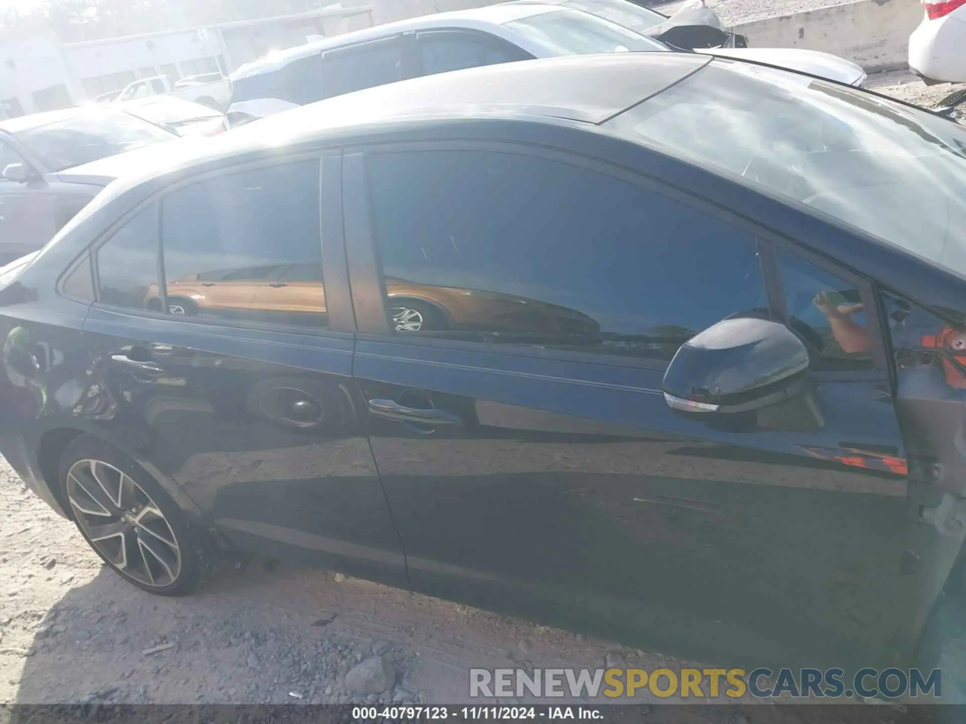 14 Photograph of a damaged car JTDS4MCE6NJ095581 TOYOTA COROLLA 2022