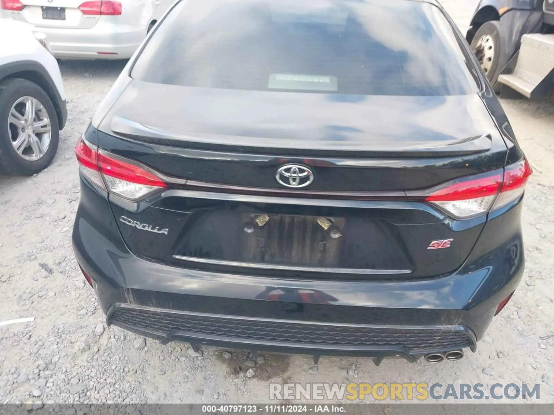 17 Photograph of a damaged car JTDS4MCE6NJ095581 TOYOTA COROLLA 2022