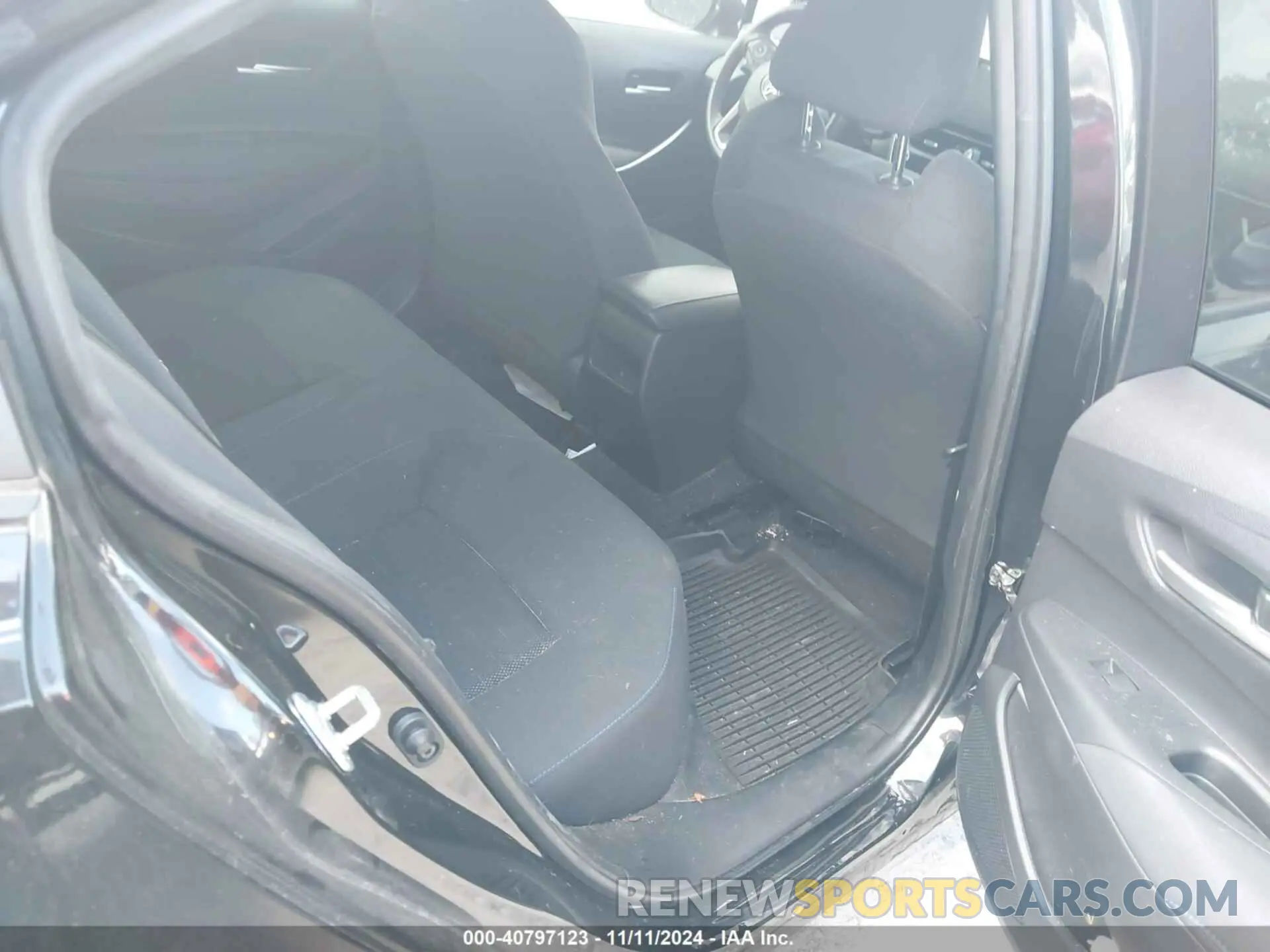 8 Photograph of a damaged car JTDS4MCE6NJ095581 TOYOTA COROLLA 2022