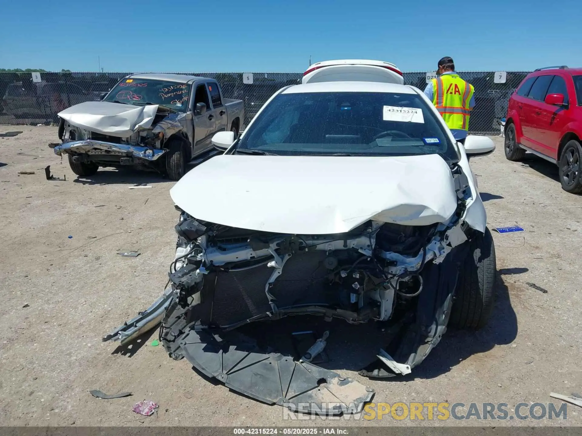 12 Photograph of a damaged car JTDS4MCE7N3502408 TOYOTA COROLLA 2022