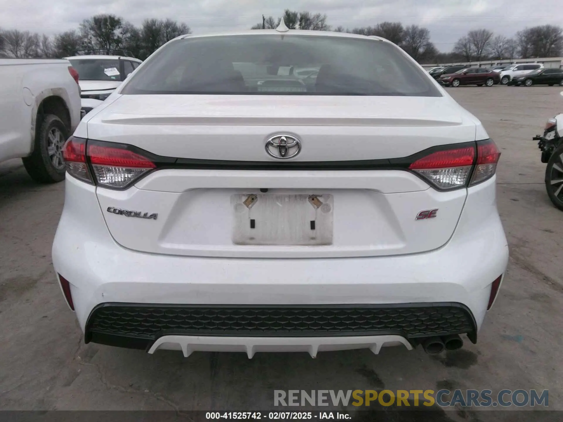 15 Photograph of a damaged car JTDS4MCE9N3501583 TOYOTA COROLLA 2022