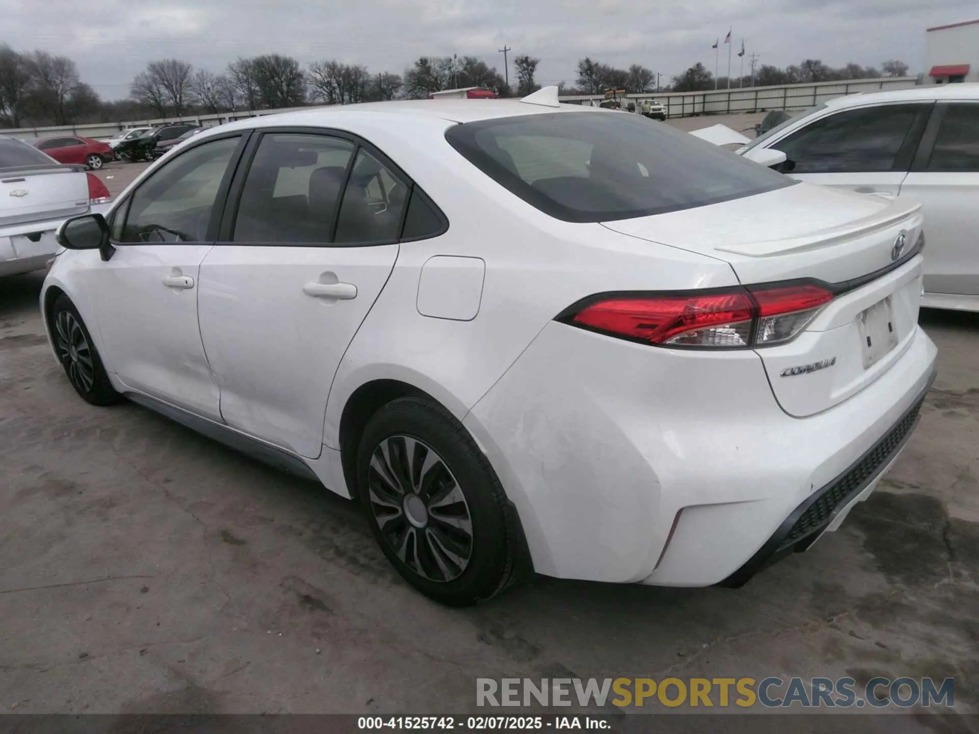 3 Photograph of a damaged car JTDS4MCE9N3501583 TOYOTA COROLLA 2022
