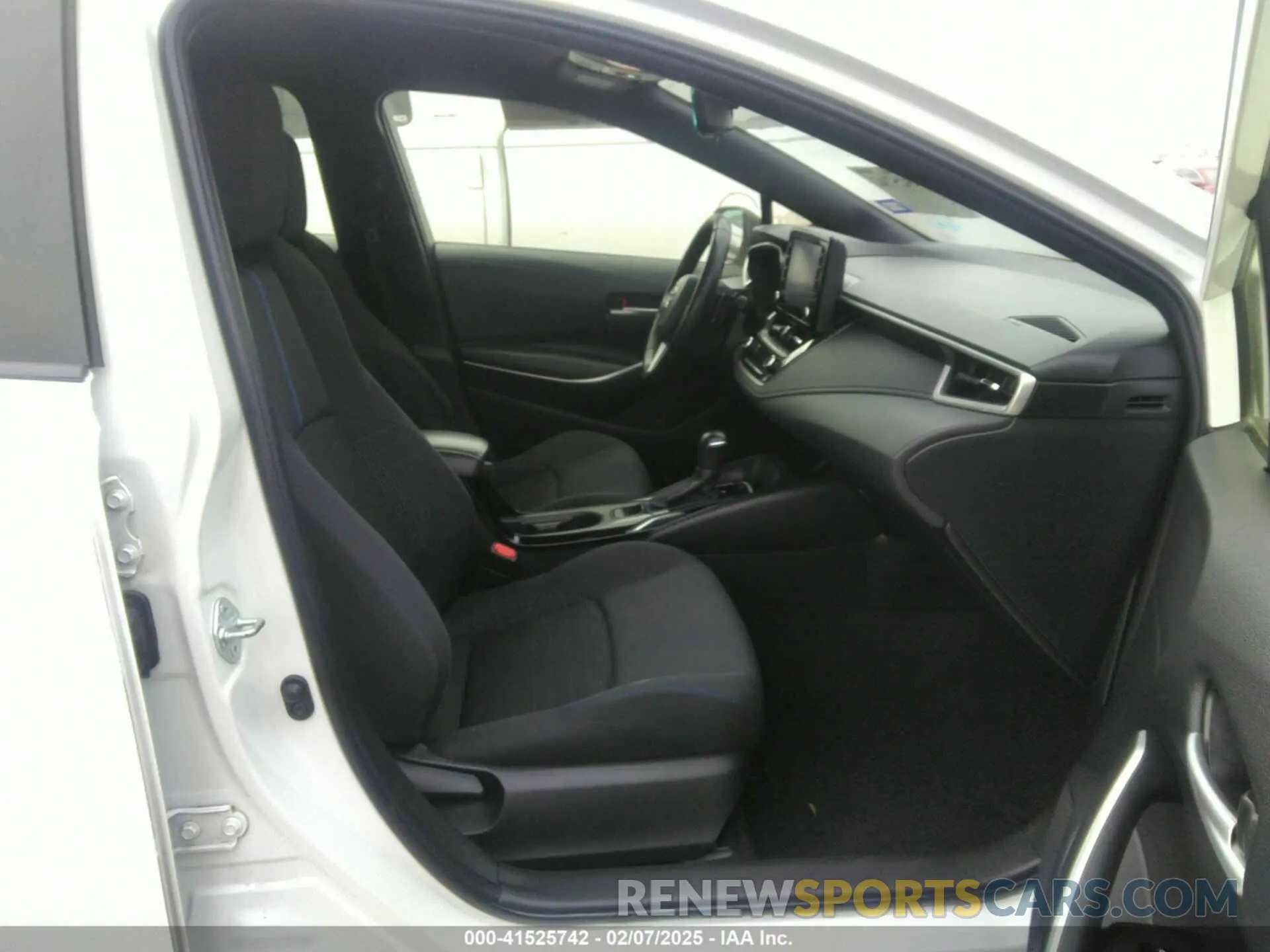 5 Photograph of a damaged car JTDS4MCE9N3501583 TOYOTA COROLLA 2022