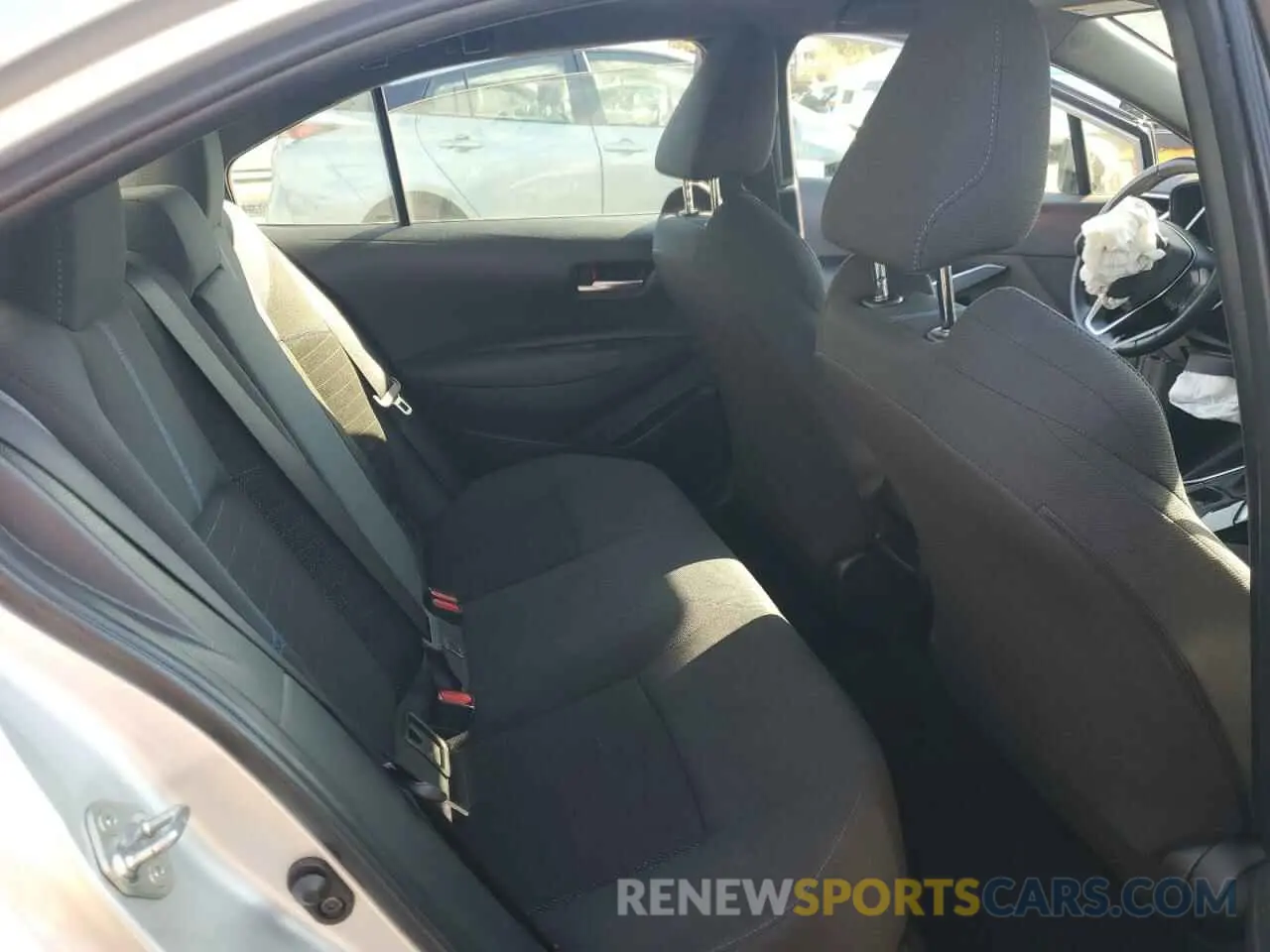 10 Photograph of a damaged car JTDS4MCEXN3511023 TOYOTA COROLLA 2022
