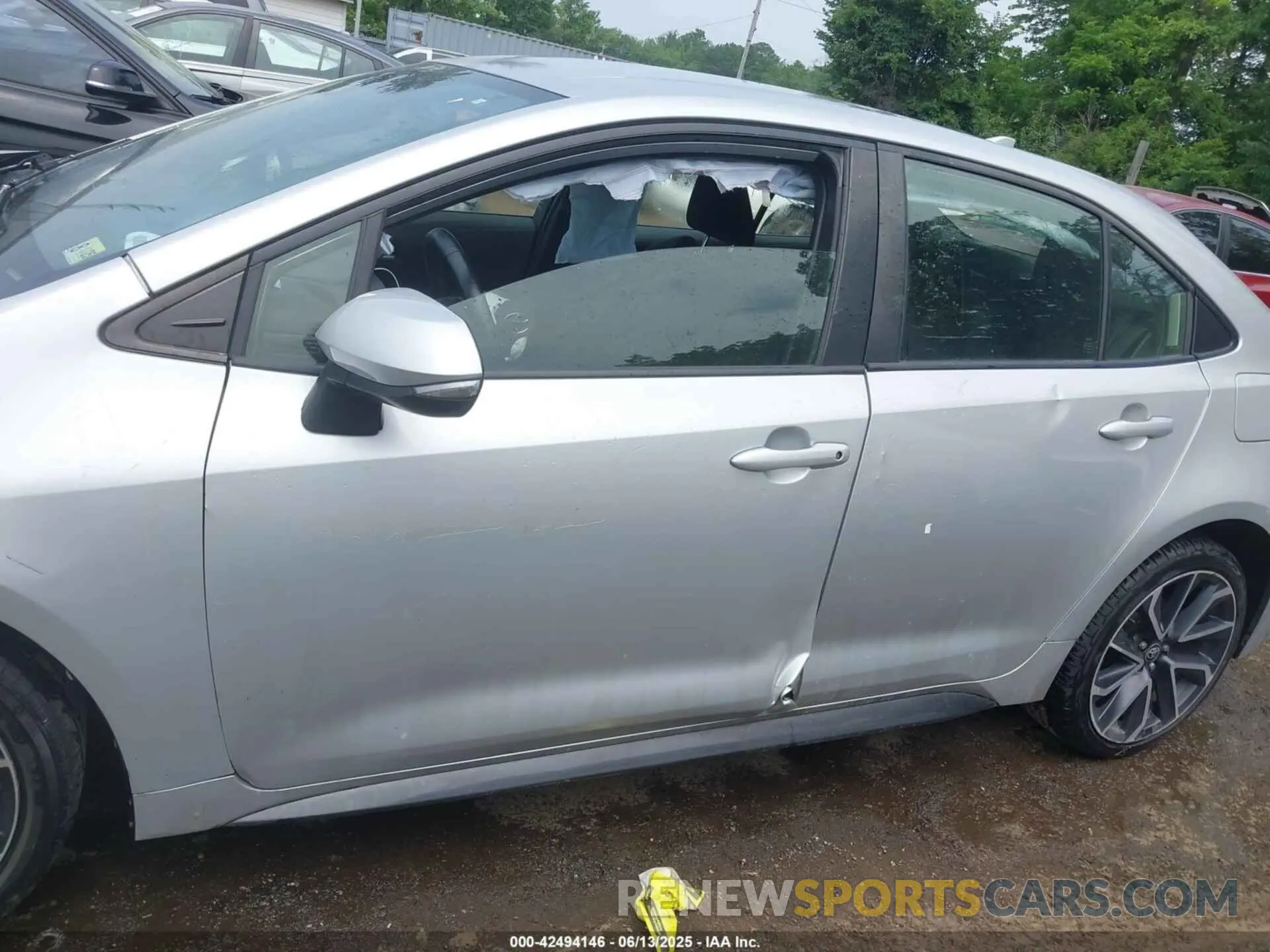 14 Photograph of a damaged car JTDS4MCEXNJ084745 TOYOTA COROLLA 2022