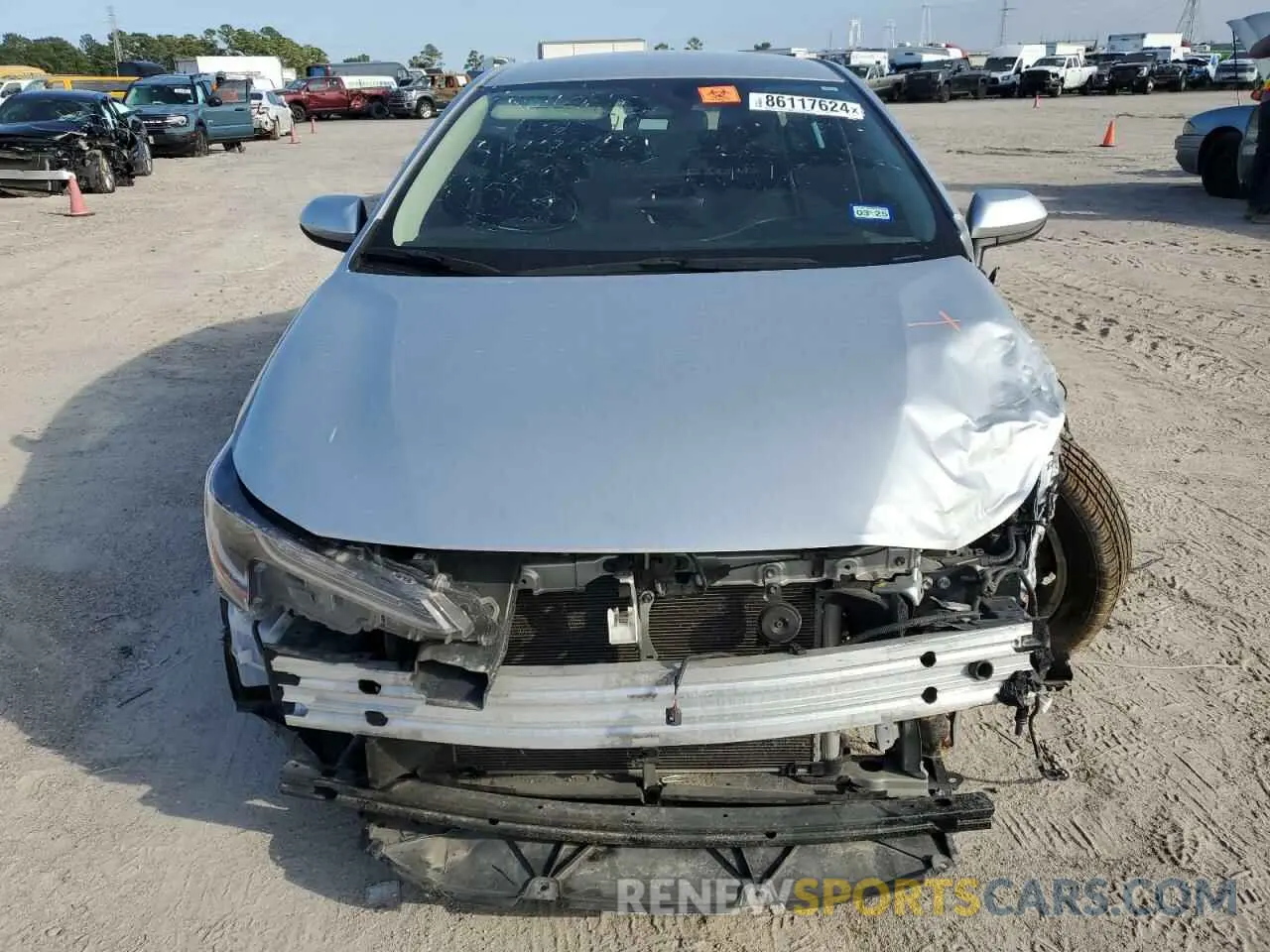 5 Photograph of a damaged car JTDVPMAE1NJ221062 TOYOTA COROLLA 2022