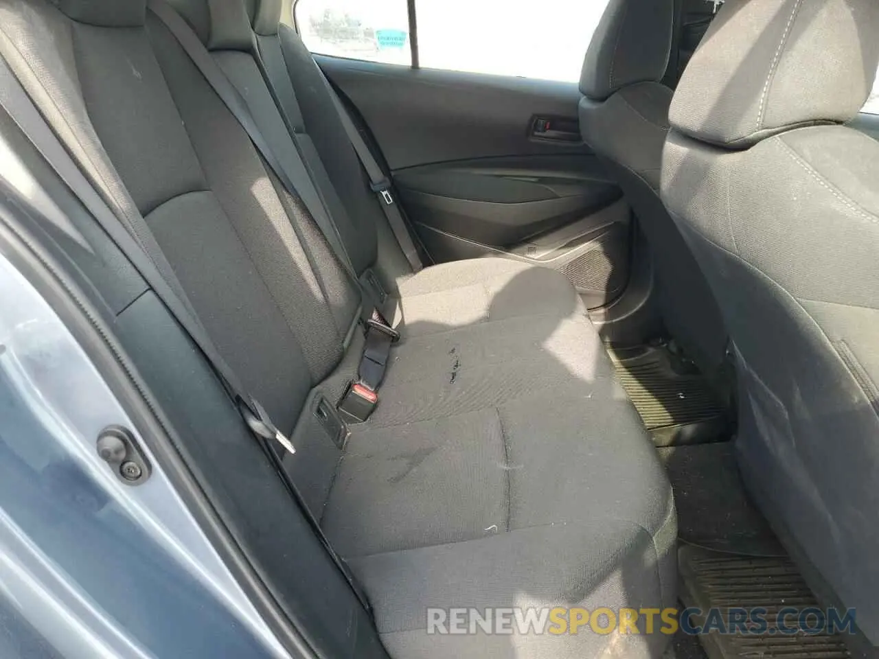 10 Photograph of a damaged car JTDVPMAE2N3011154 TOYOTA COROLLA 2022
