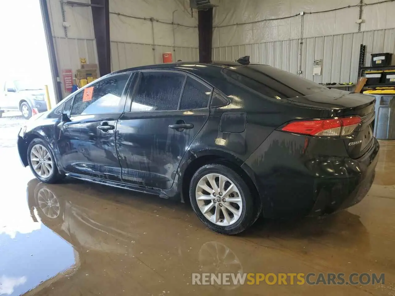 2 Photograph of a damaged car JTDVPMAE2NJ195376 TOYOTA COROLLA 2022