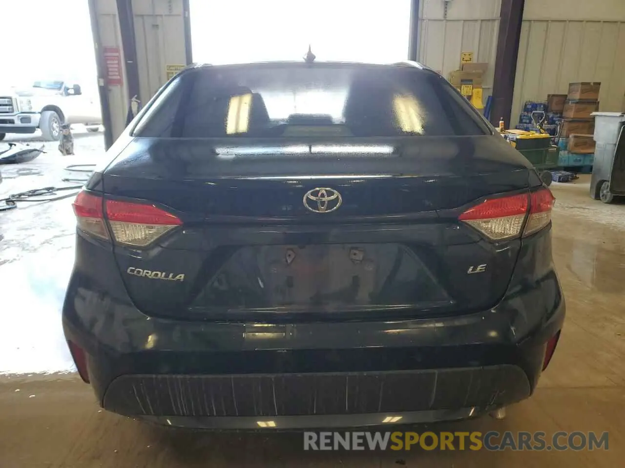 6 Photograph of a damaged car JTDVPMAE2NJ195376 TOYOTA COROLLA 2022