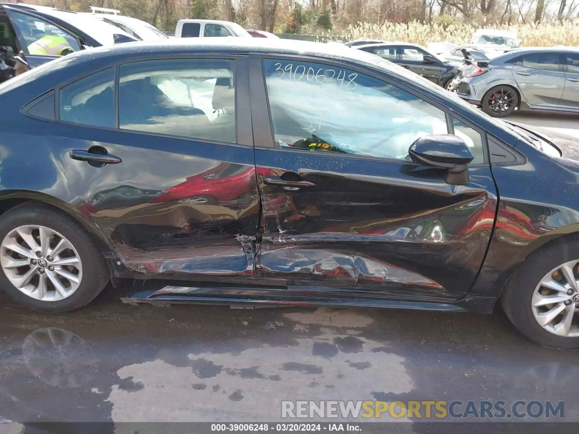 6 Photograph of a damaged car JTDVPMAE4NJ193810 TOYOTA COROLLA 2022