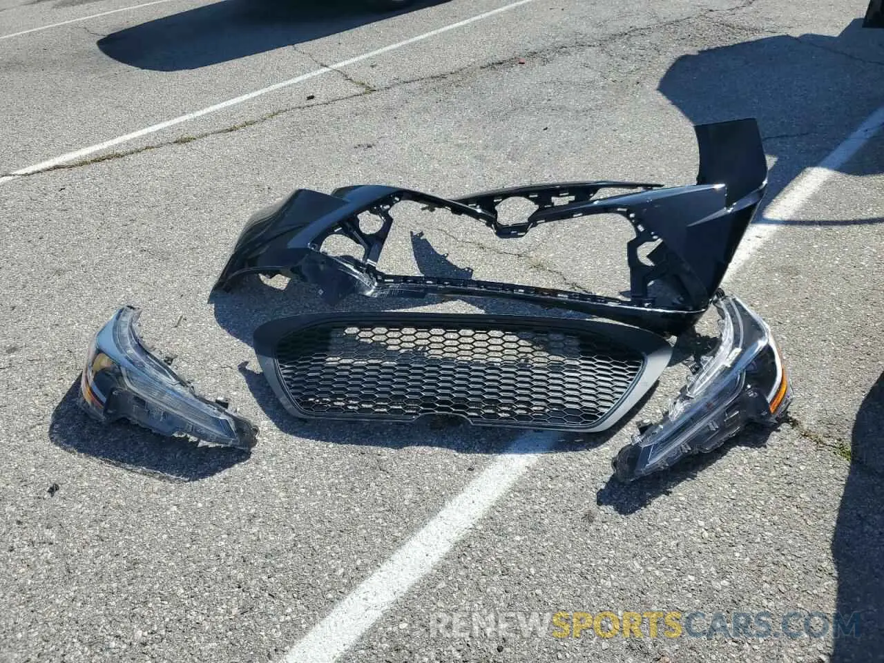12 Photograph of a damaged car JTDVPMAE4NJ225607 TOYOTA COROLLA 2022