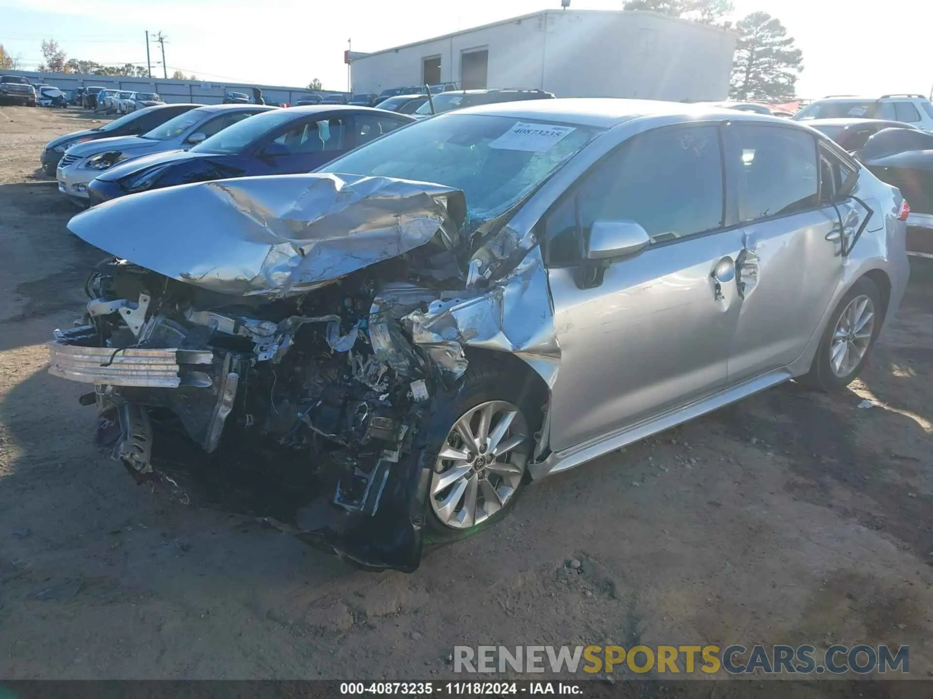 2 Photograph of a damaged car JTDVPMAE5NJ221999 TOYOTA COROLLA 2022