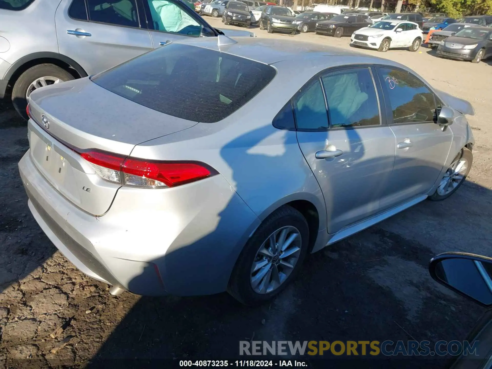 4 Photograph of a damaged car JTDVPMAE5NJ221999 TOYOTA COROLLA 2022
