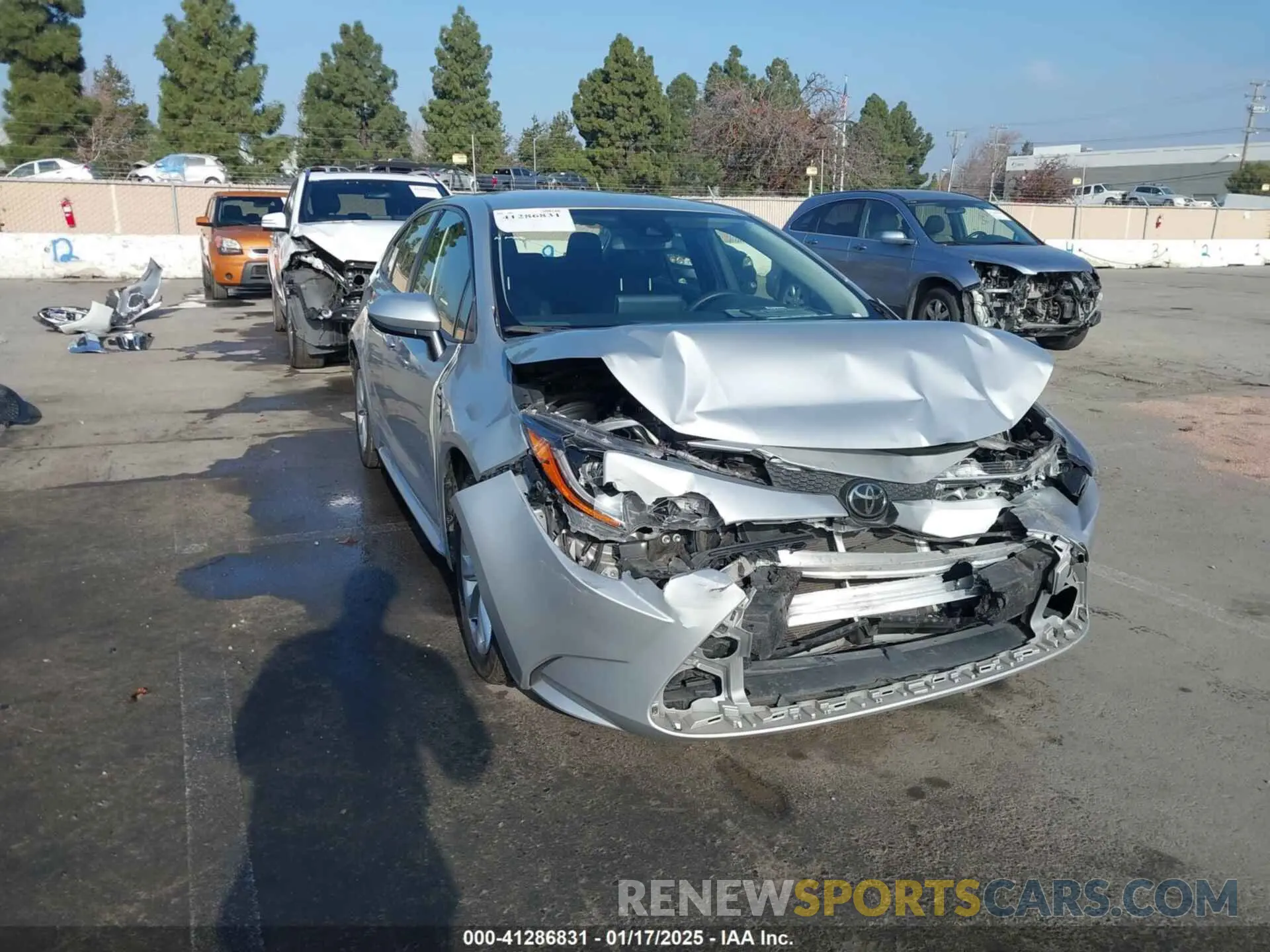1 Photograph of a damaged car JTDVPMAE7NJ229117 TOYOTA COROLLA 2022