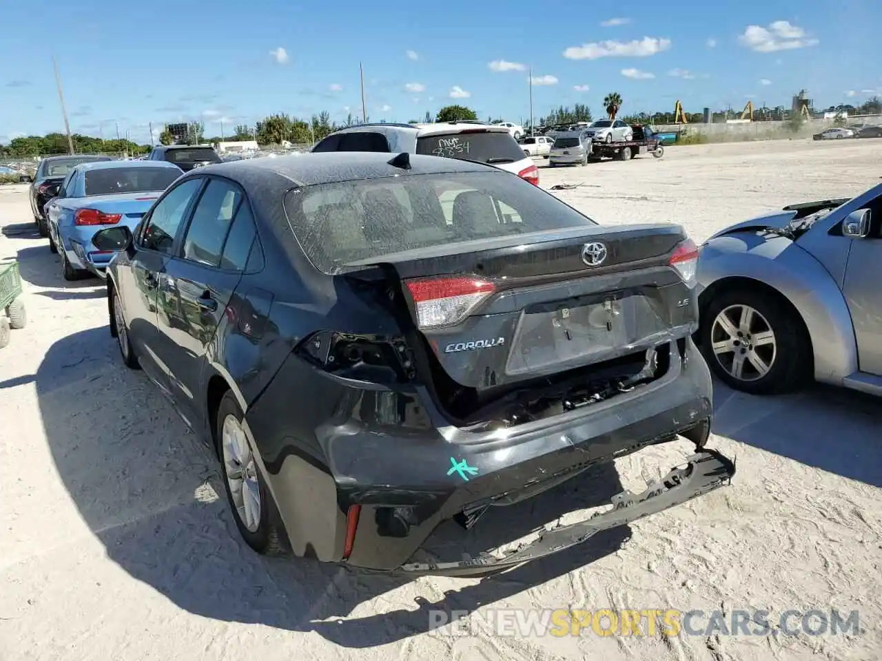 3 Photograph of a damaged car JTDVPMAE8NJ218496 TOYOTA COROLLA 2022