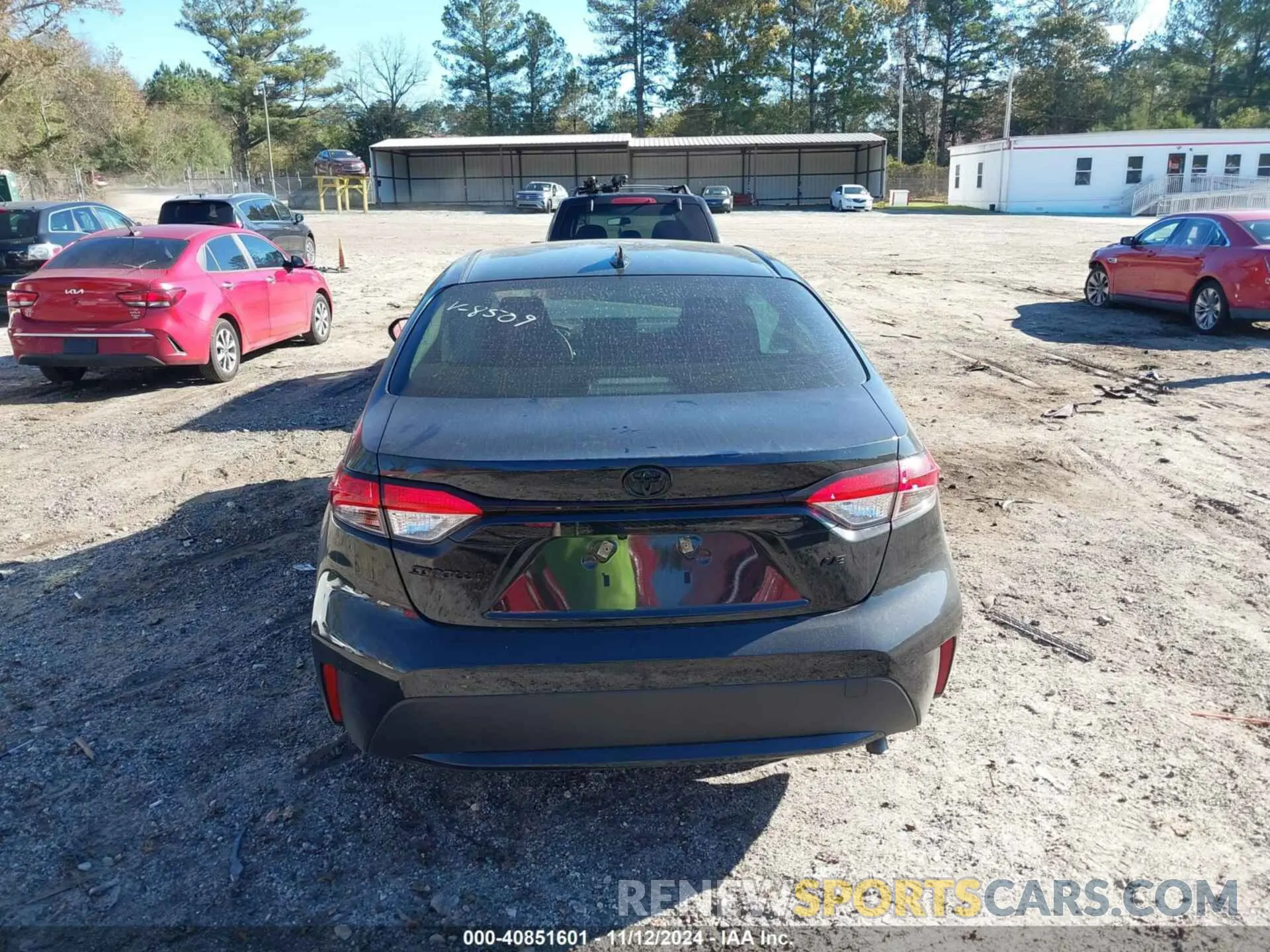 16 Photograph of a damaged car JTDVPMAE8NJ228509 TOYOTA COROLLA 2022