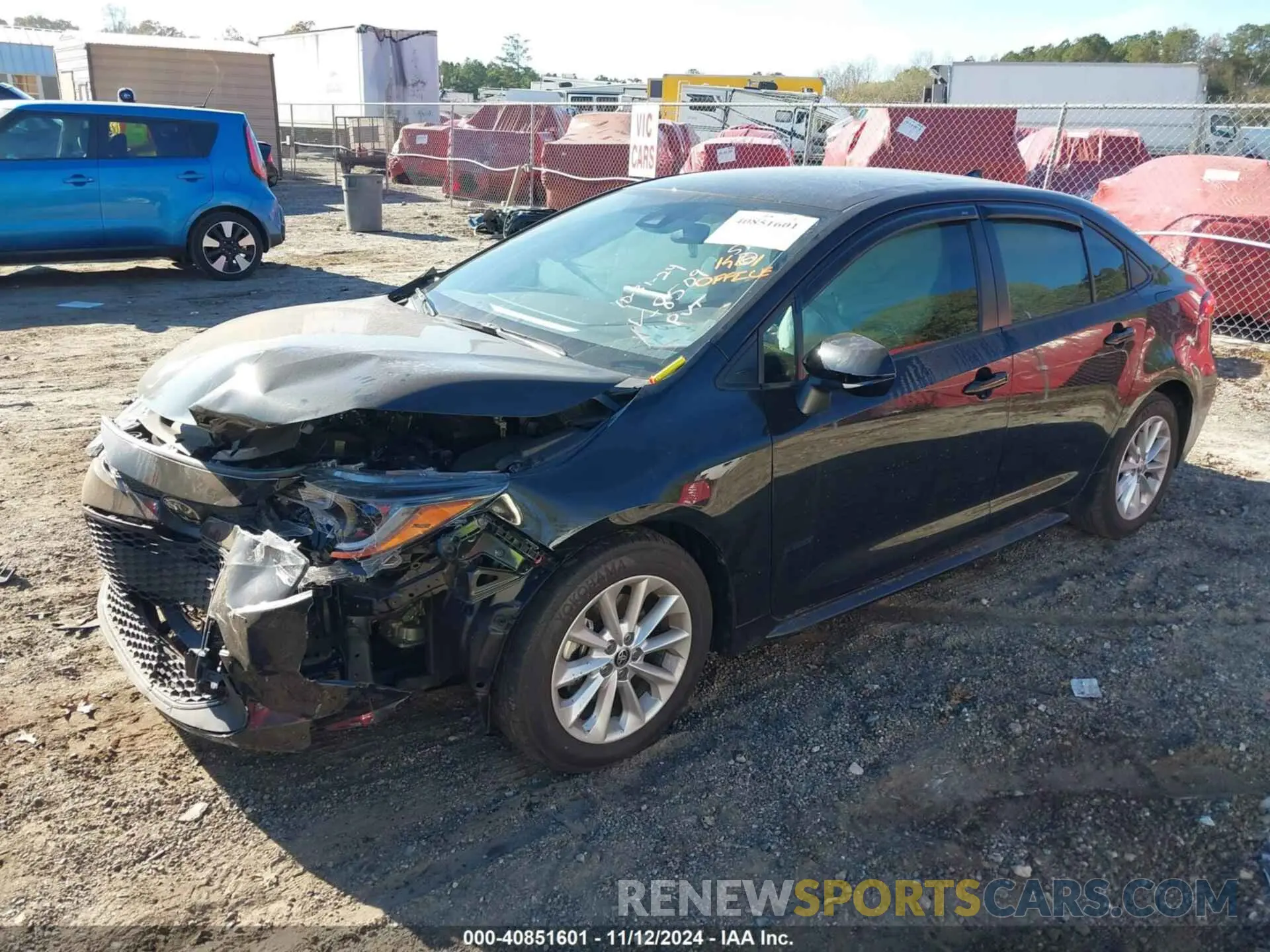 2 Photograph of a damaged car JTDVPMAE8NJ228509 TOYOTA COROLLA 2022