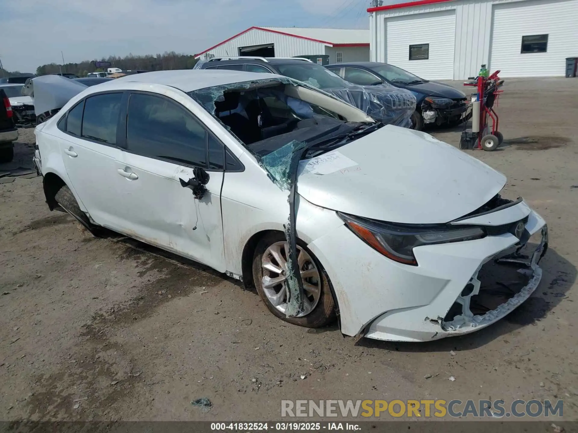 1 Photograph of a damaged car JTDVPMAE9N3015203 TOYOTA COROLLA 2022