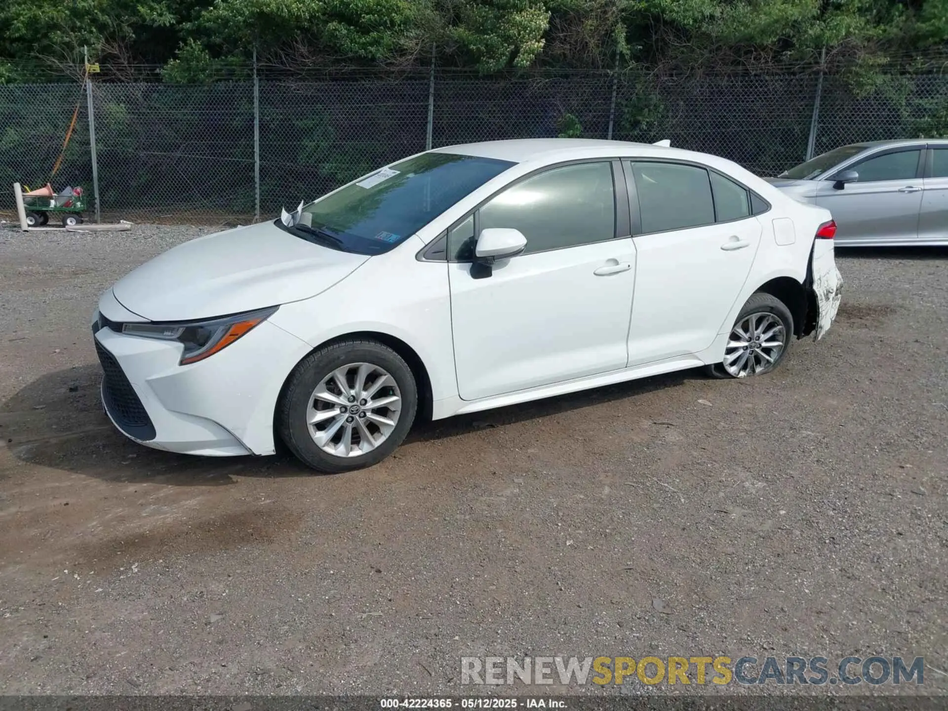 2 Photograph of a damaged car JTDVPMAE9N3030350 TOYOTA COROLLA 2022