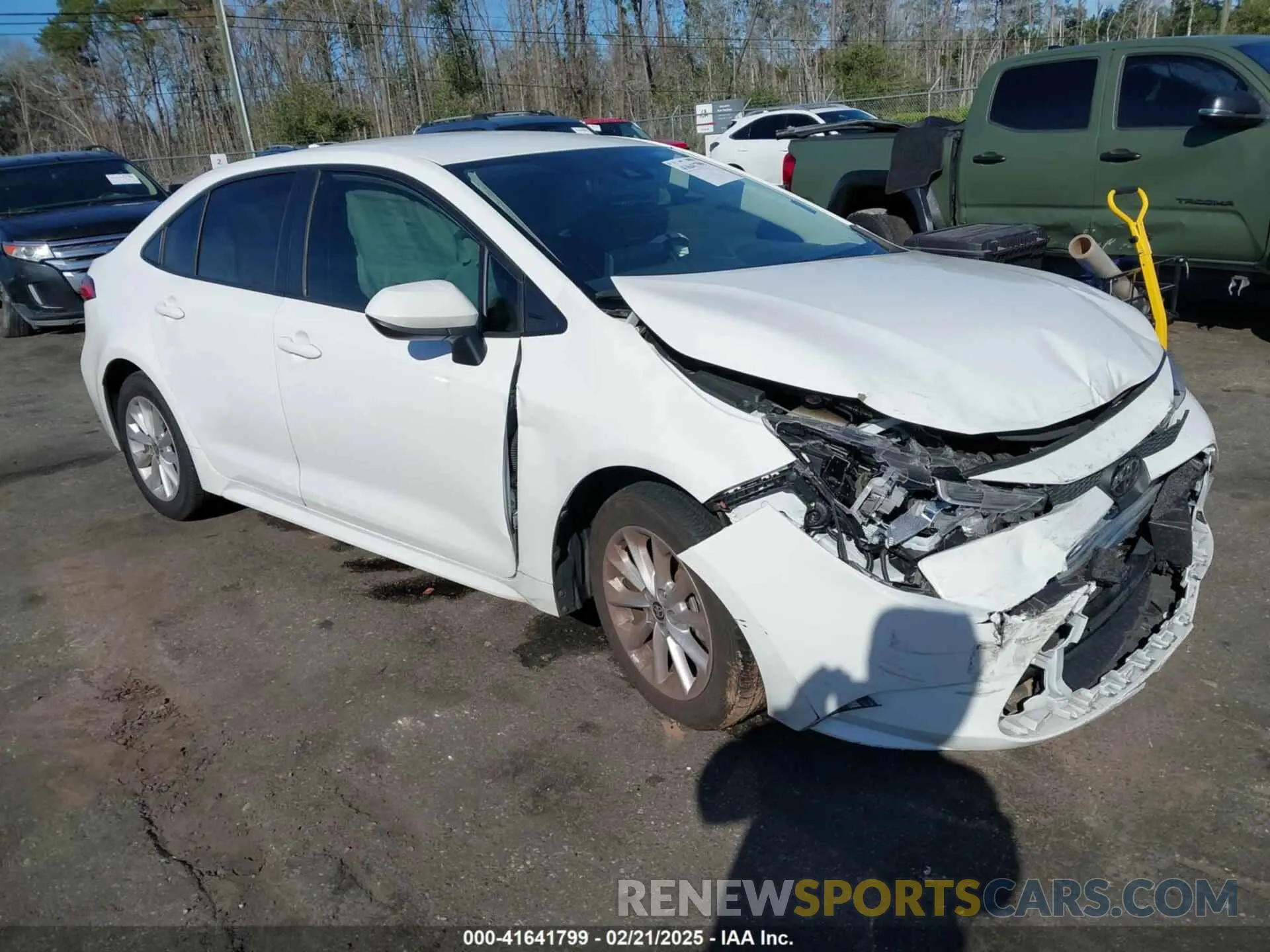 1 Photograph of a damaged car JTDVPMAE9NJ192507 TOYOTA COROLLA 2022