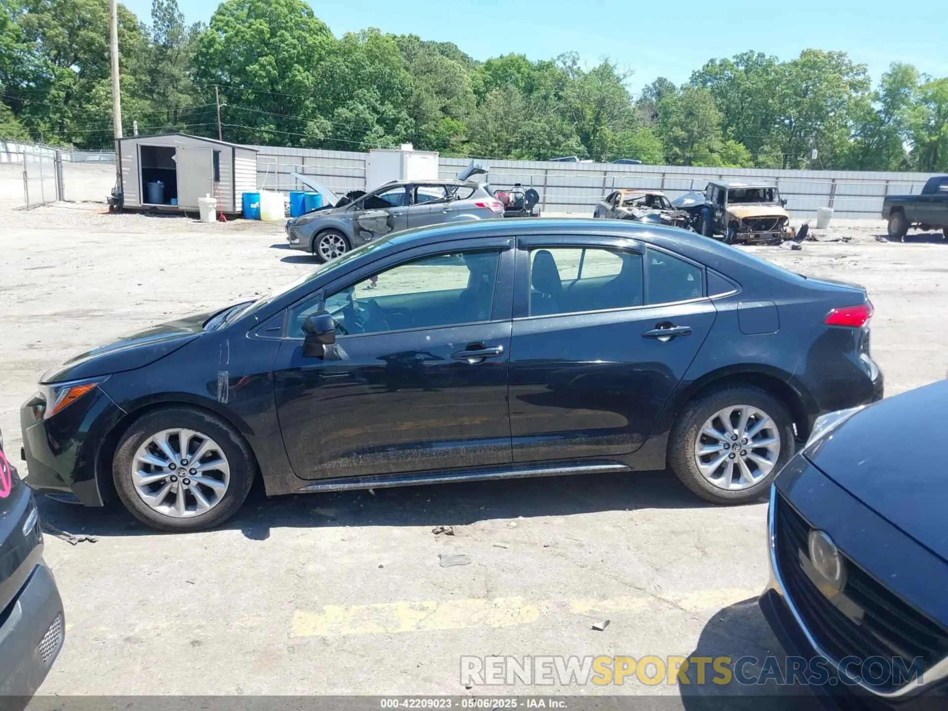 14 Photograph of a damaged car JTDVPMAEXNJ214613 TOYOTA COROLLA 2022