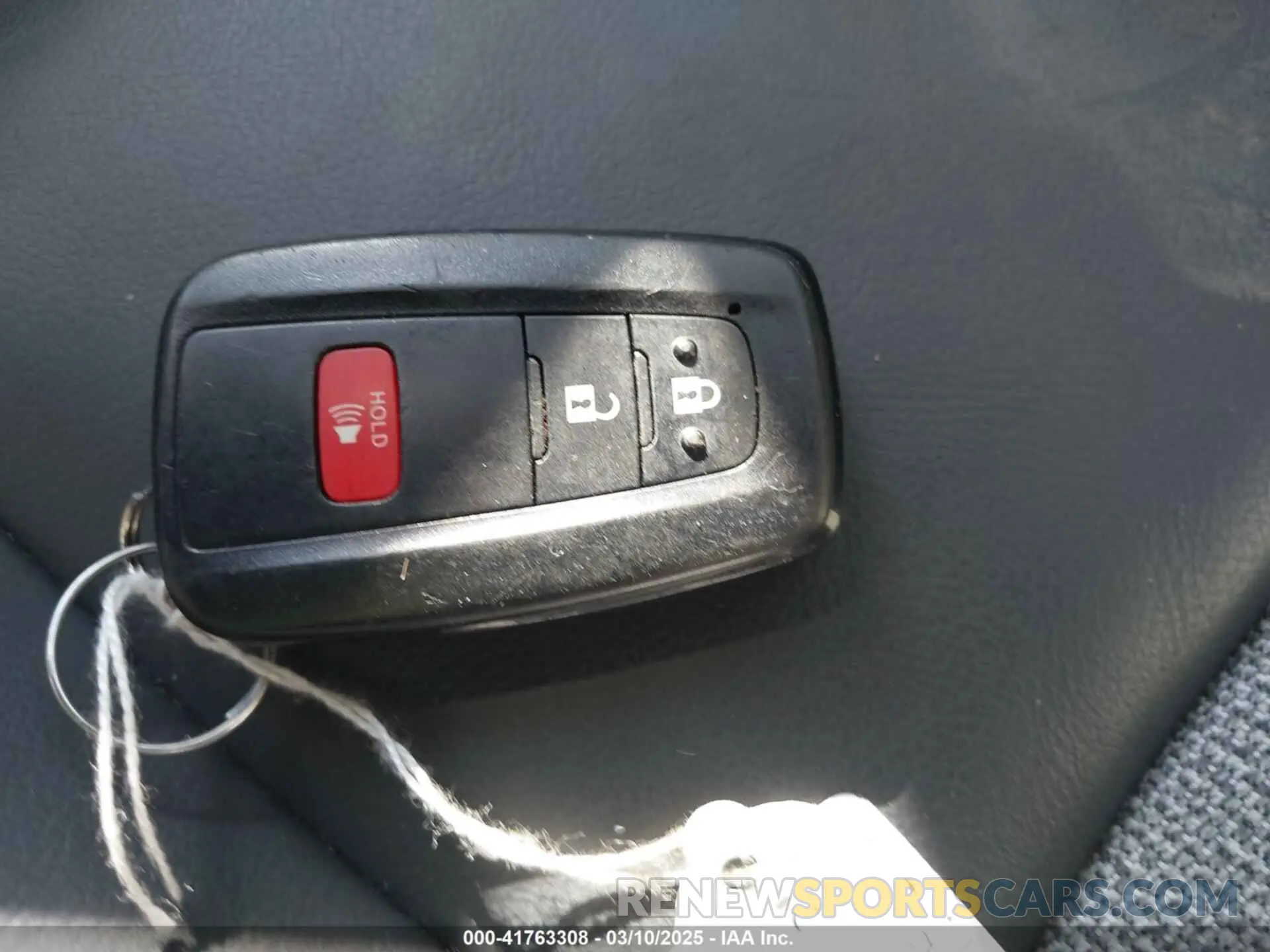 11 Photograph of a damaged car JTNA4MBE9N3186812 TOYOTA COROLLA 2022