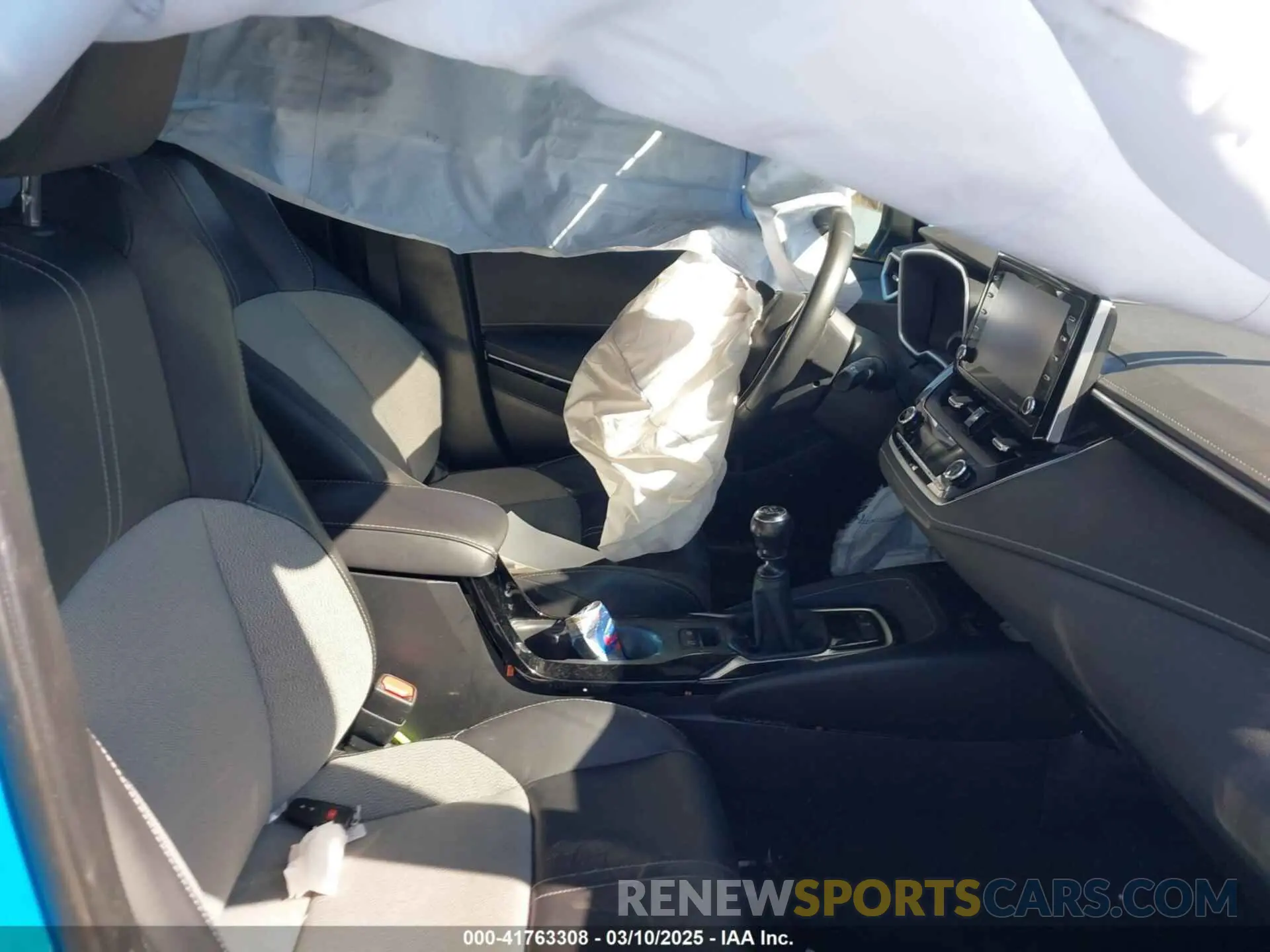 5 Photograph of a damaged car JTNA4MBE9N3186812 TOYOTA COROLLA 2022