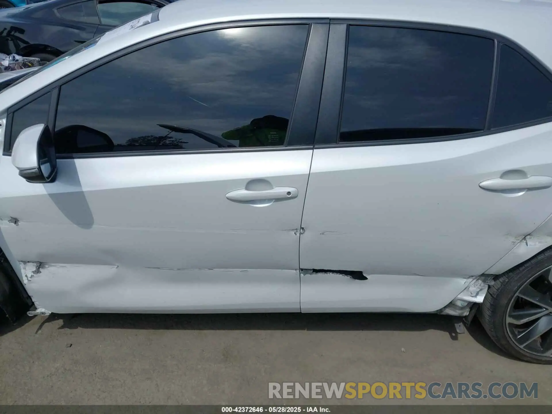 18 Photograph of a damaged car JTNA4MBEXN3175768 TOYOTA COROLLA 2022