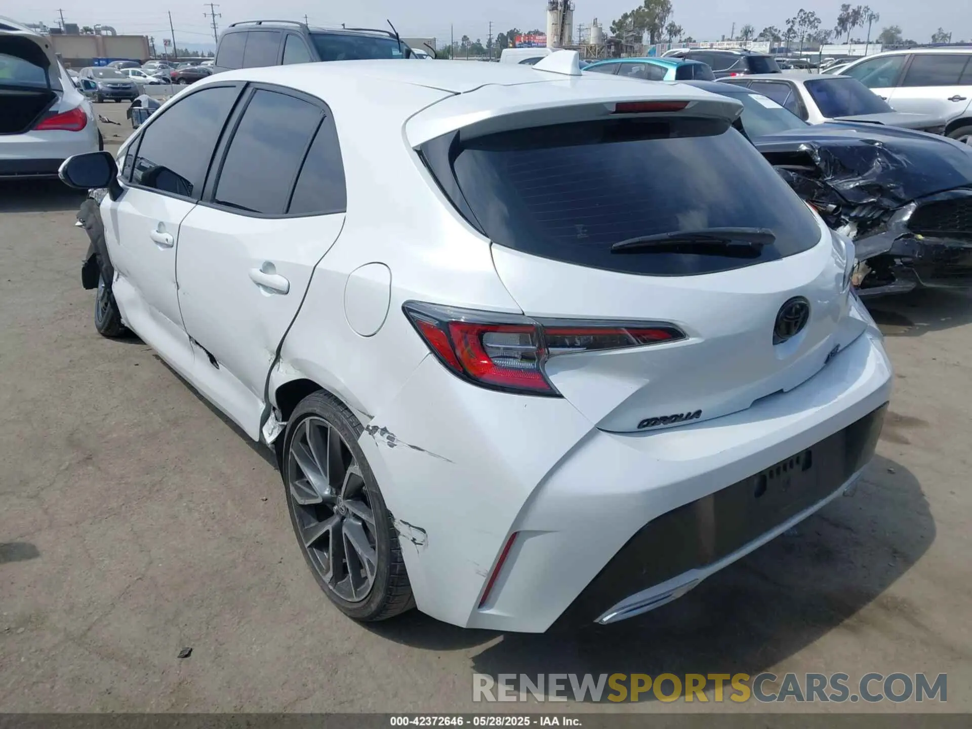 3 Photograph of a damaged car JTNA4MBEXN3175768 TOYOTA COROLLA 2022