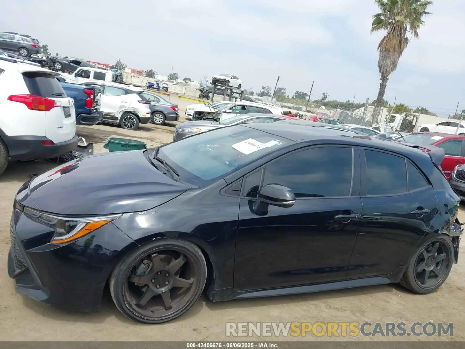 14 Photograph of a damaged car JTNC4MBE1N3147530 TOYOTA COROLLA 2022