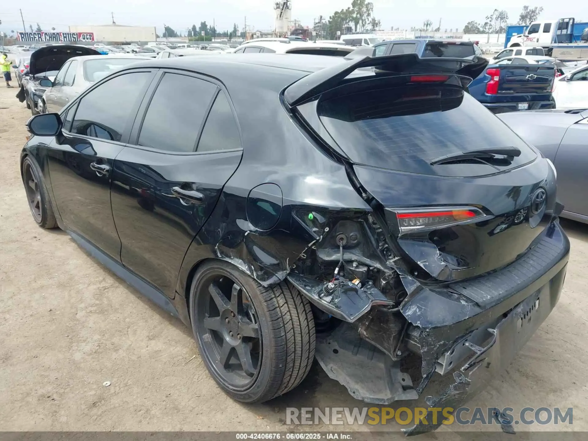 3 Photograph of a damaged car JTNC4MBE1N3147530 TOYOTA COROLLA 2022
