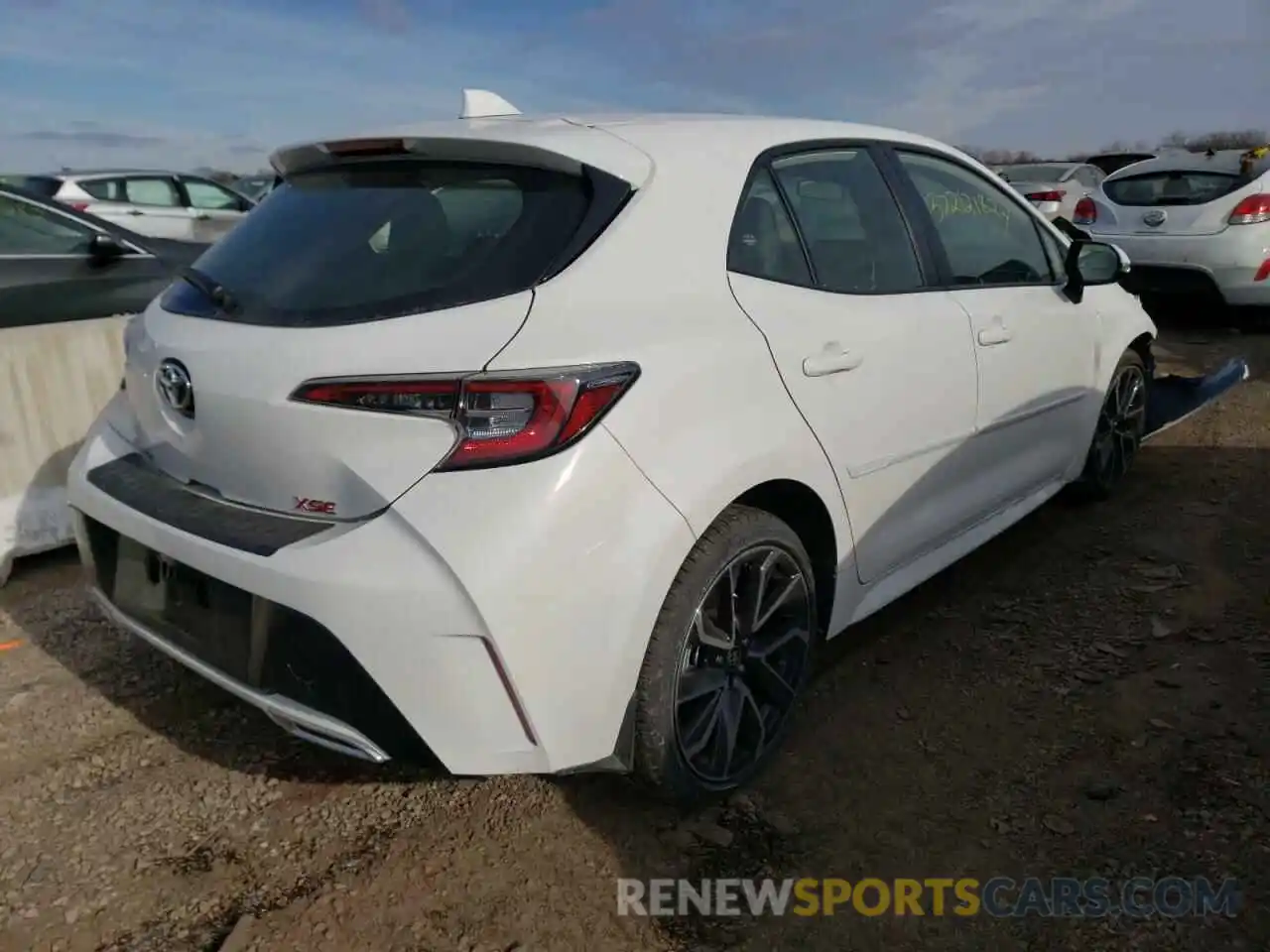 4 Photograph of a damaged car JTNC4MBE3N3150980 TOYOTA COROLLA 2022