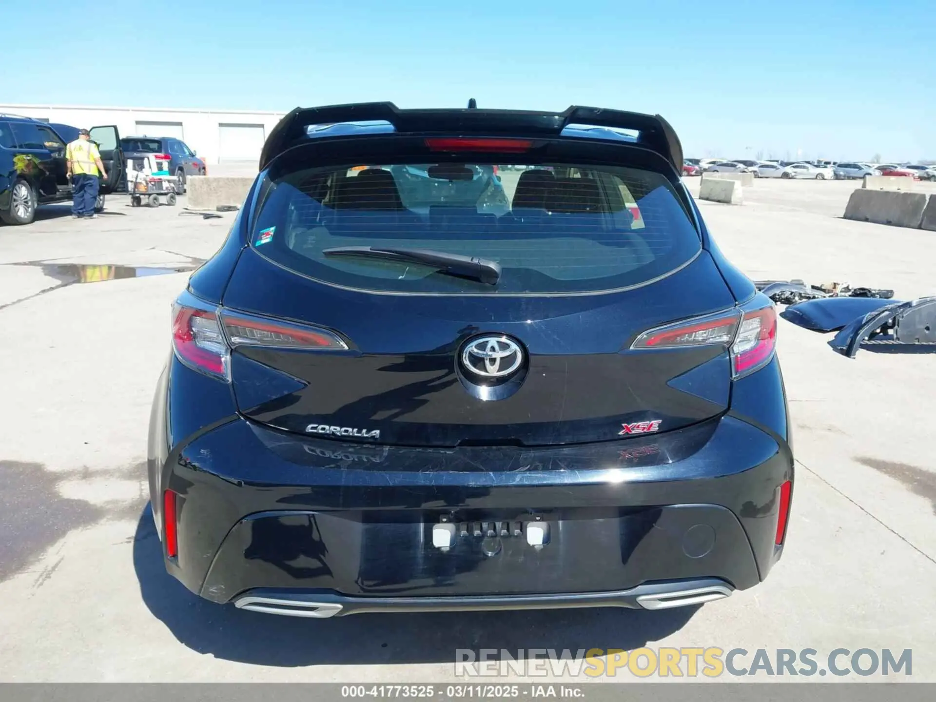 17 Photograph of a damaged car JTNC4MBE4N3148686 TOYOTA COROLLA 2022