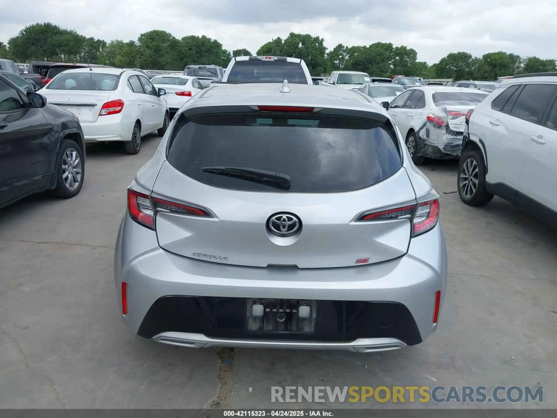 16 Photograph of a damaged car JTND4MBE4N3153004 TOYOTA COROLLA 2022