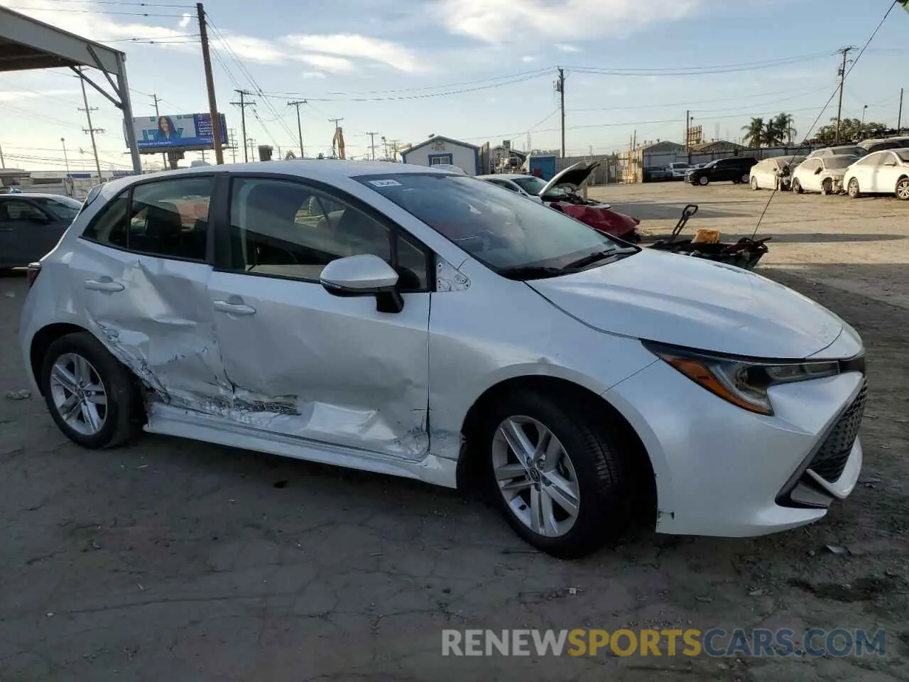 4 Photograph of a damaged car JTND4MBE4N3187816 TOYOTA COROLLA 2022