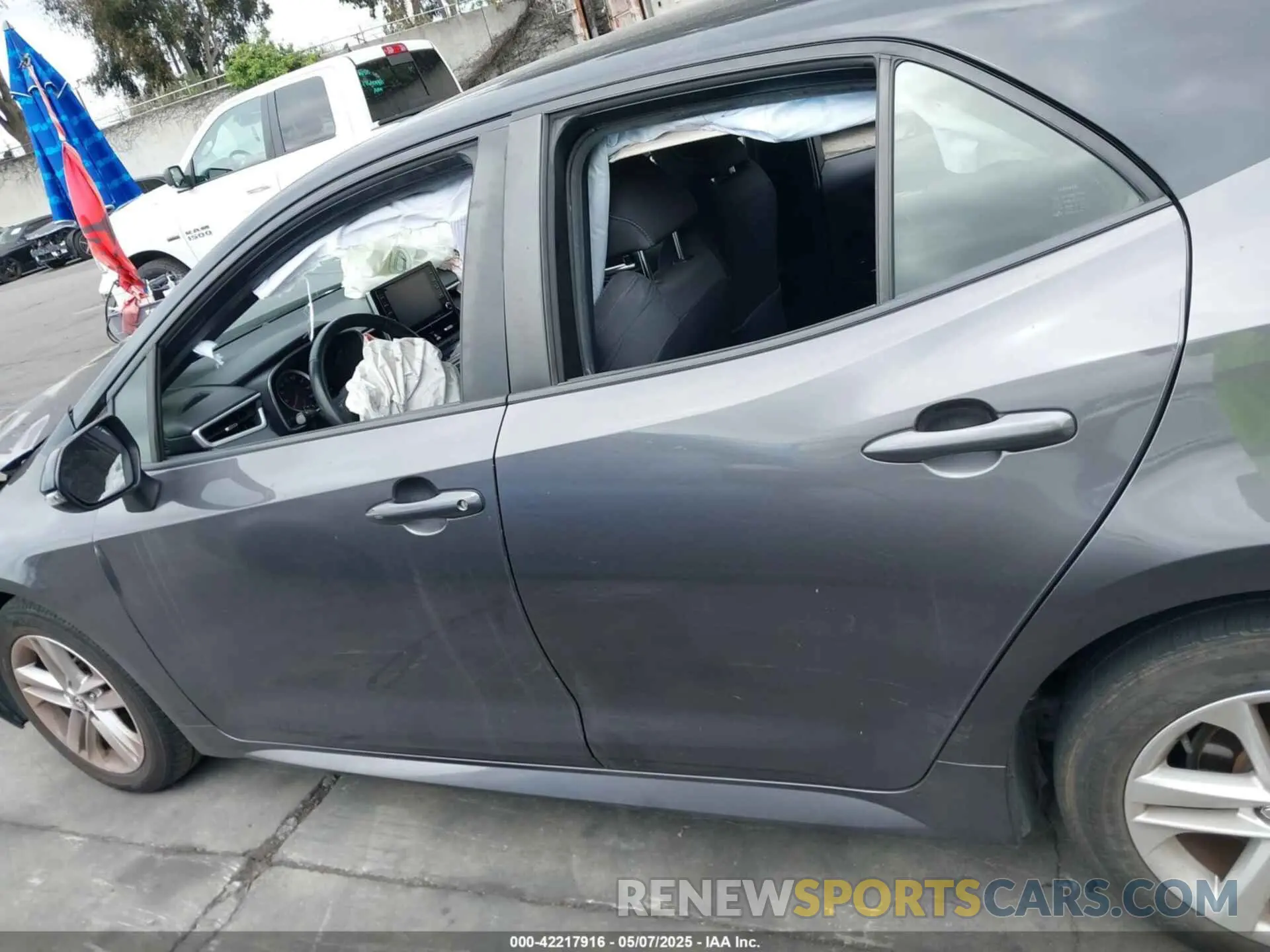 15 Photograph of a damaged car JTND4MBE5N3157532 TOYOTA COROLLA 2022