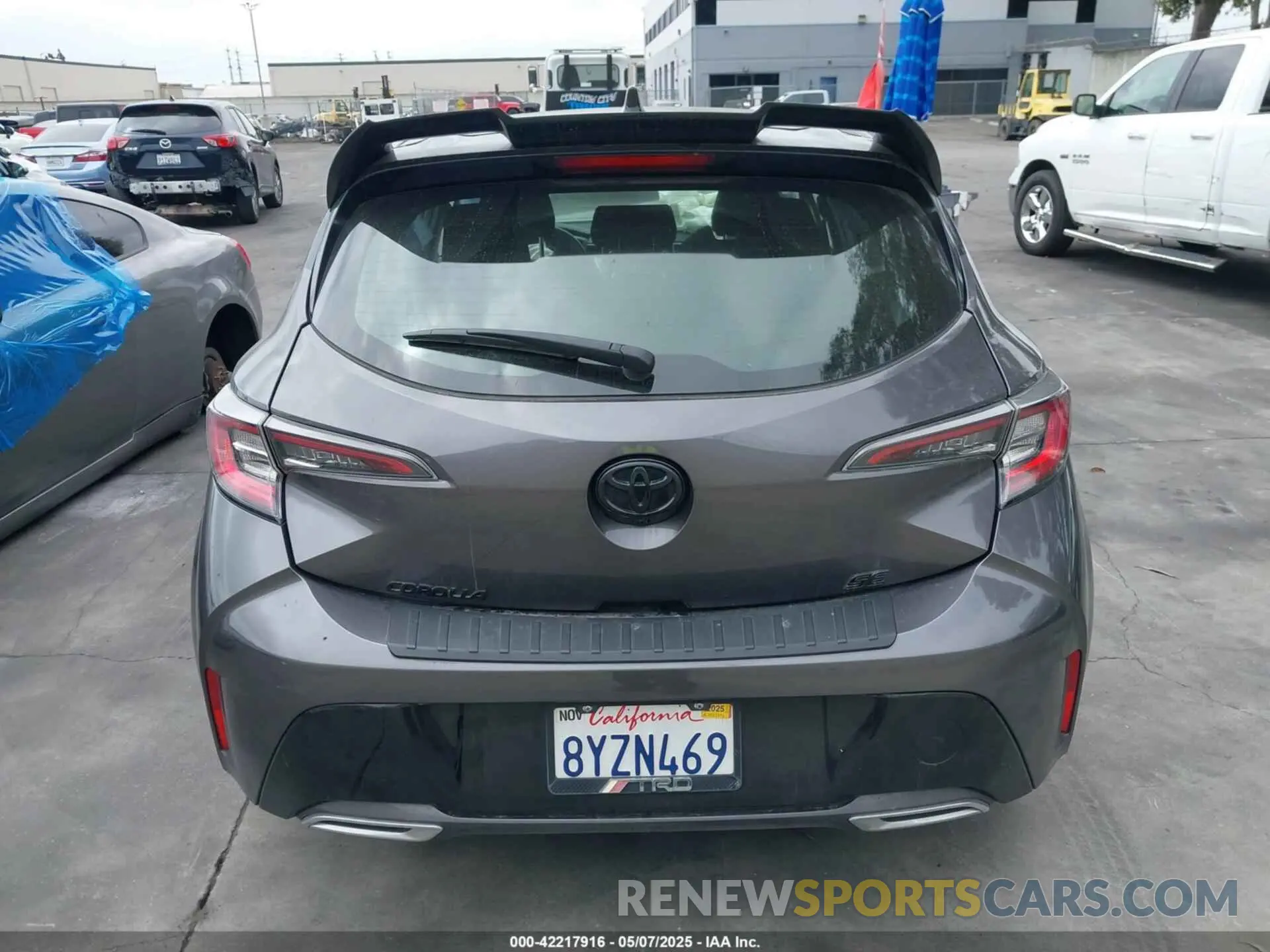 17 Photograph of a damaged car JTND4MBE5N3157532 TOYOTA COROLLA 2022