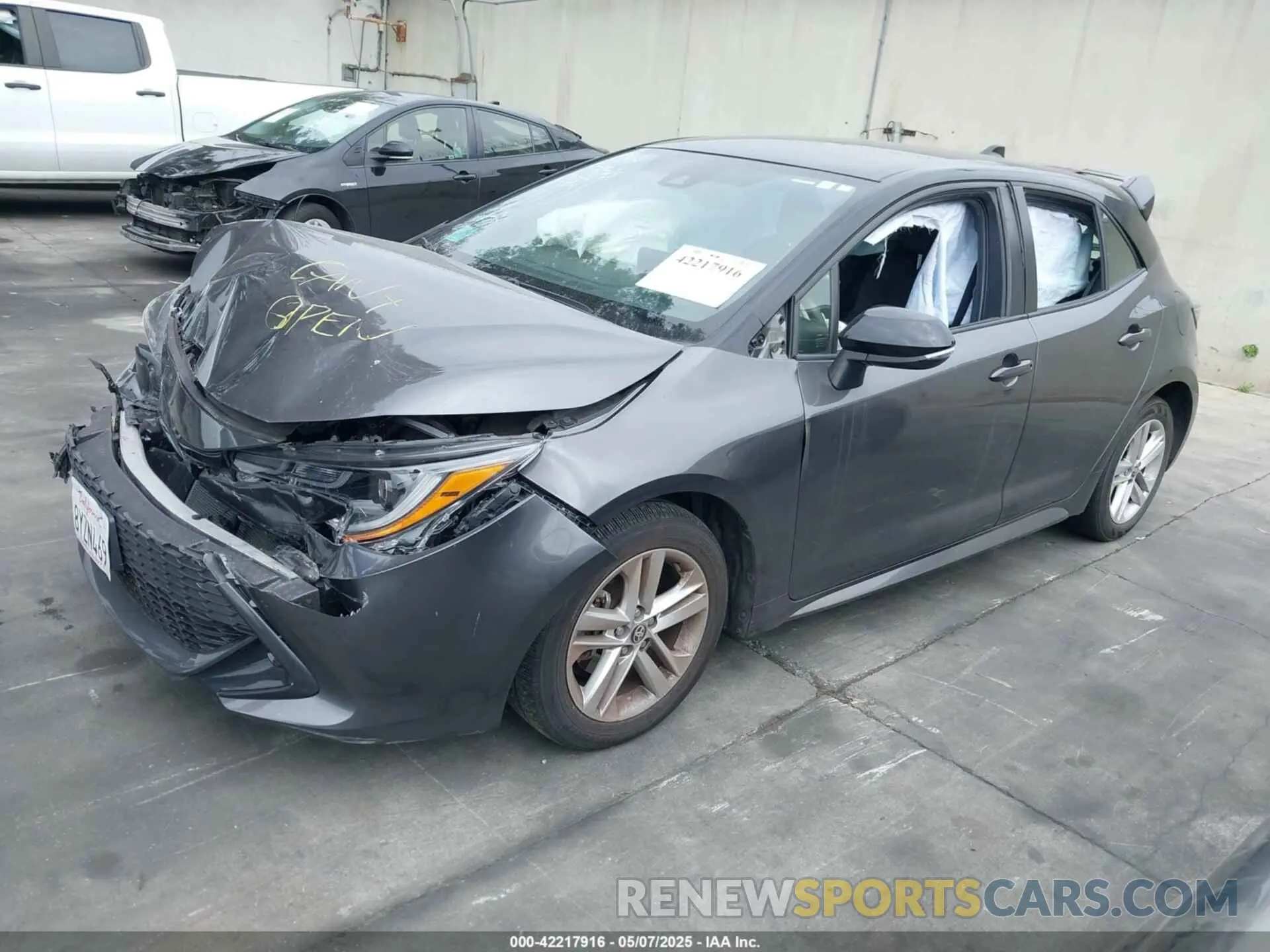 2 Photograph of a damaged car JTND4MBE5N3157532 TOYOTA COROLLA 2022